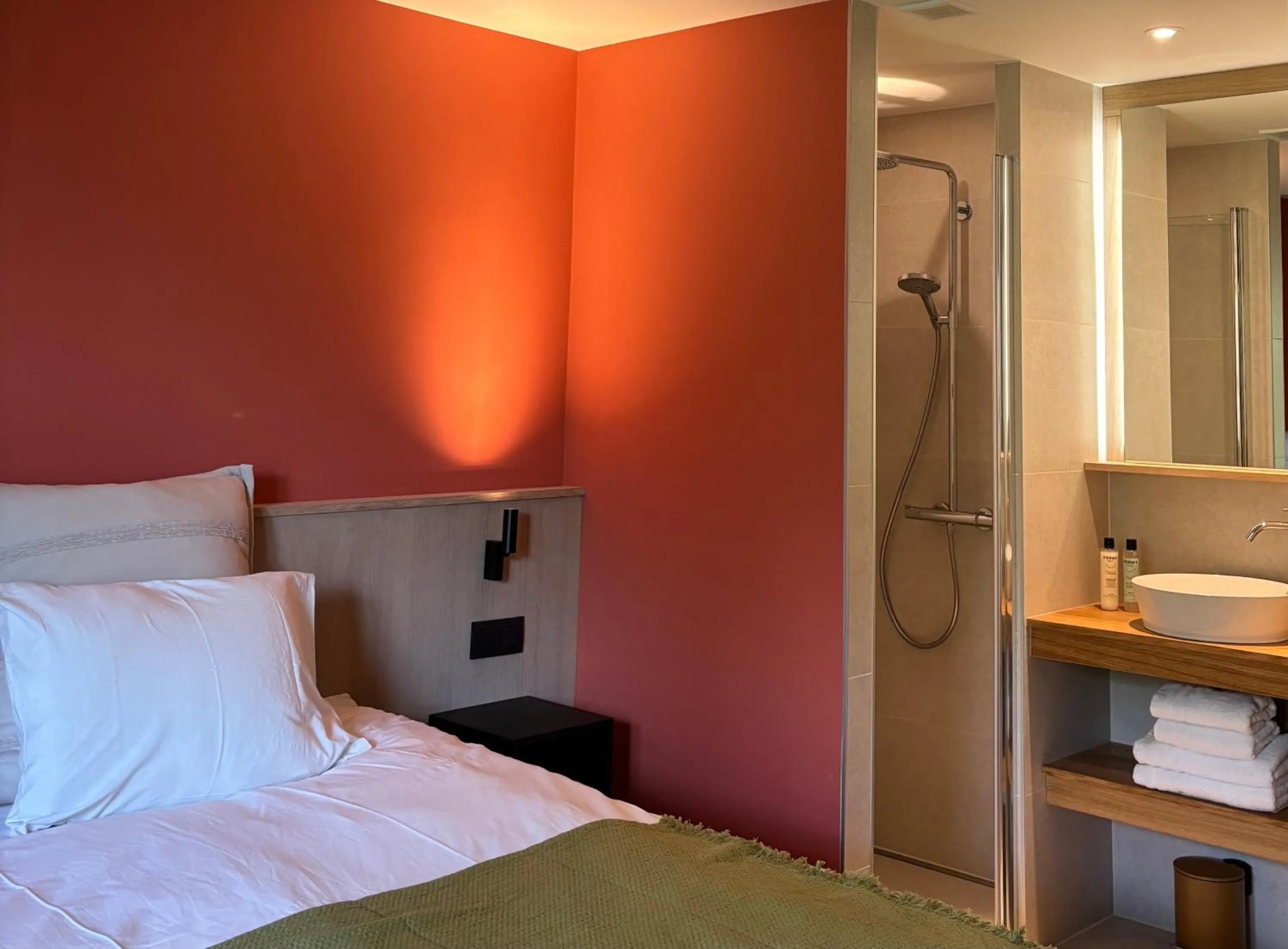 Bed in B&B Les Oiseaux de Passage