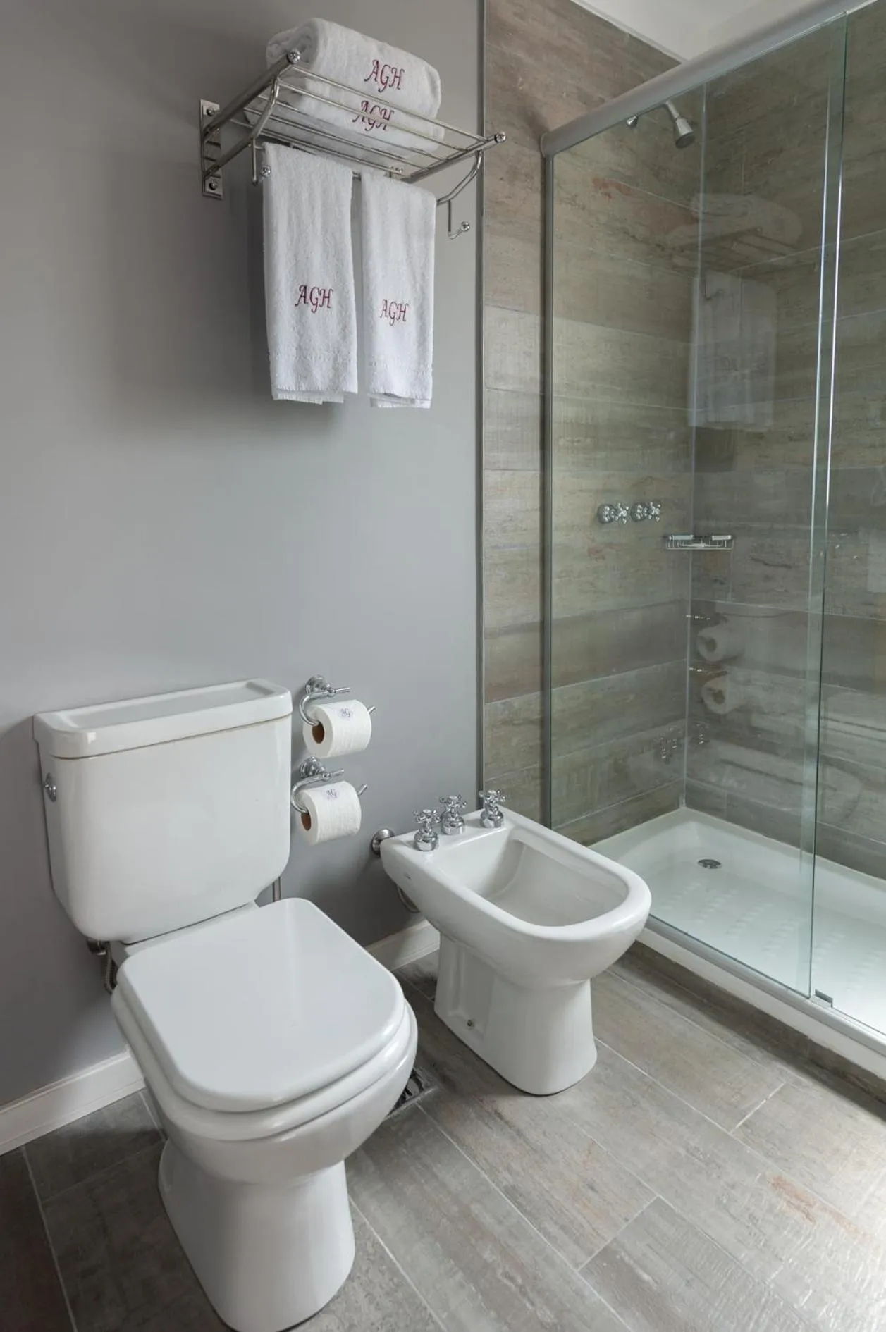 Bathroom in Altos de Guemes Hotel