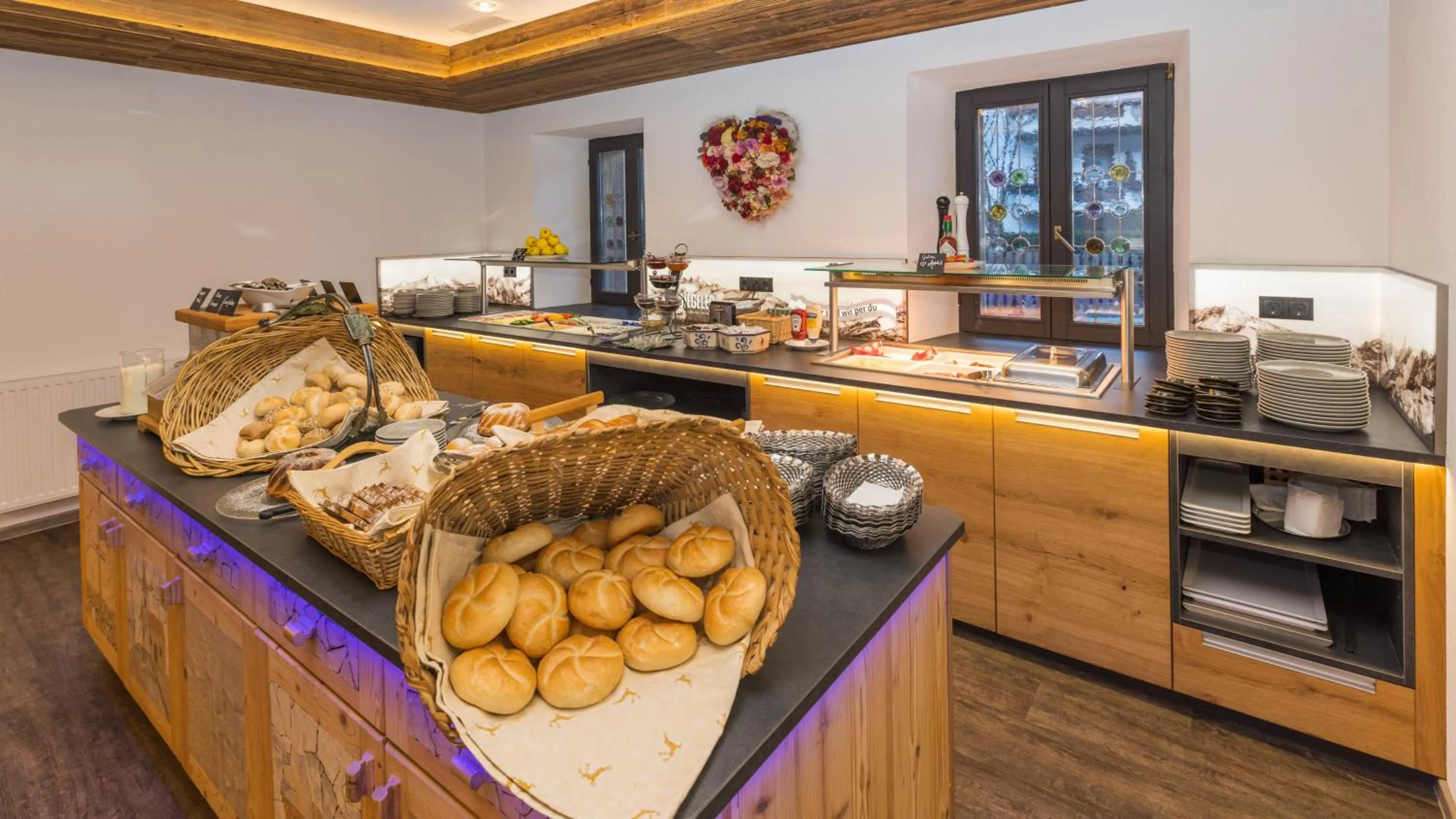 Breakfast in Der Siegeler B&B - this lifestylehotel rocks