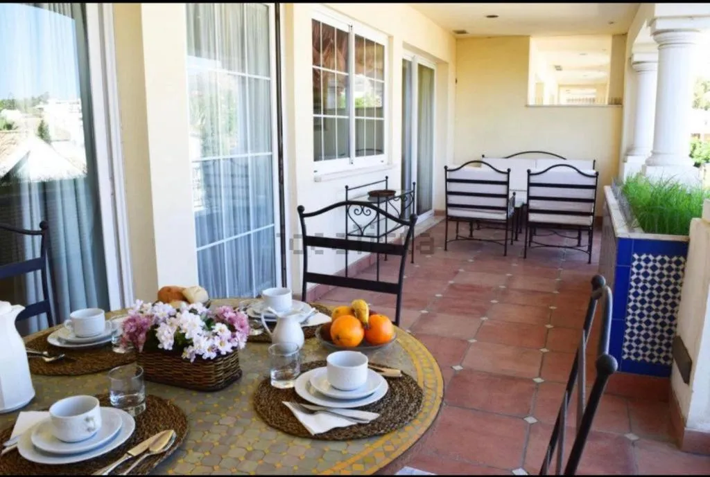 Apartamentos Guadalpin Boutique