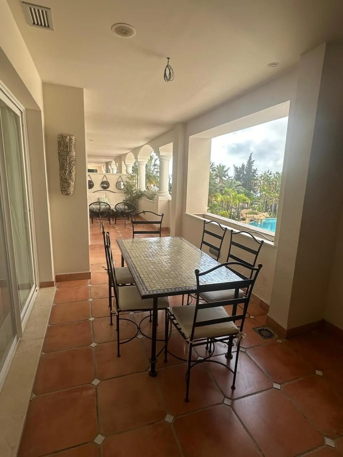 Apartamentos Guadalpin Boutique