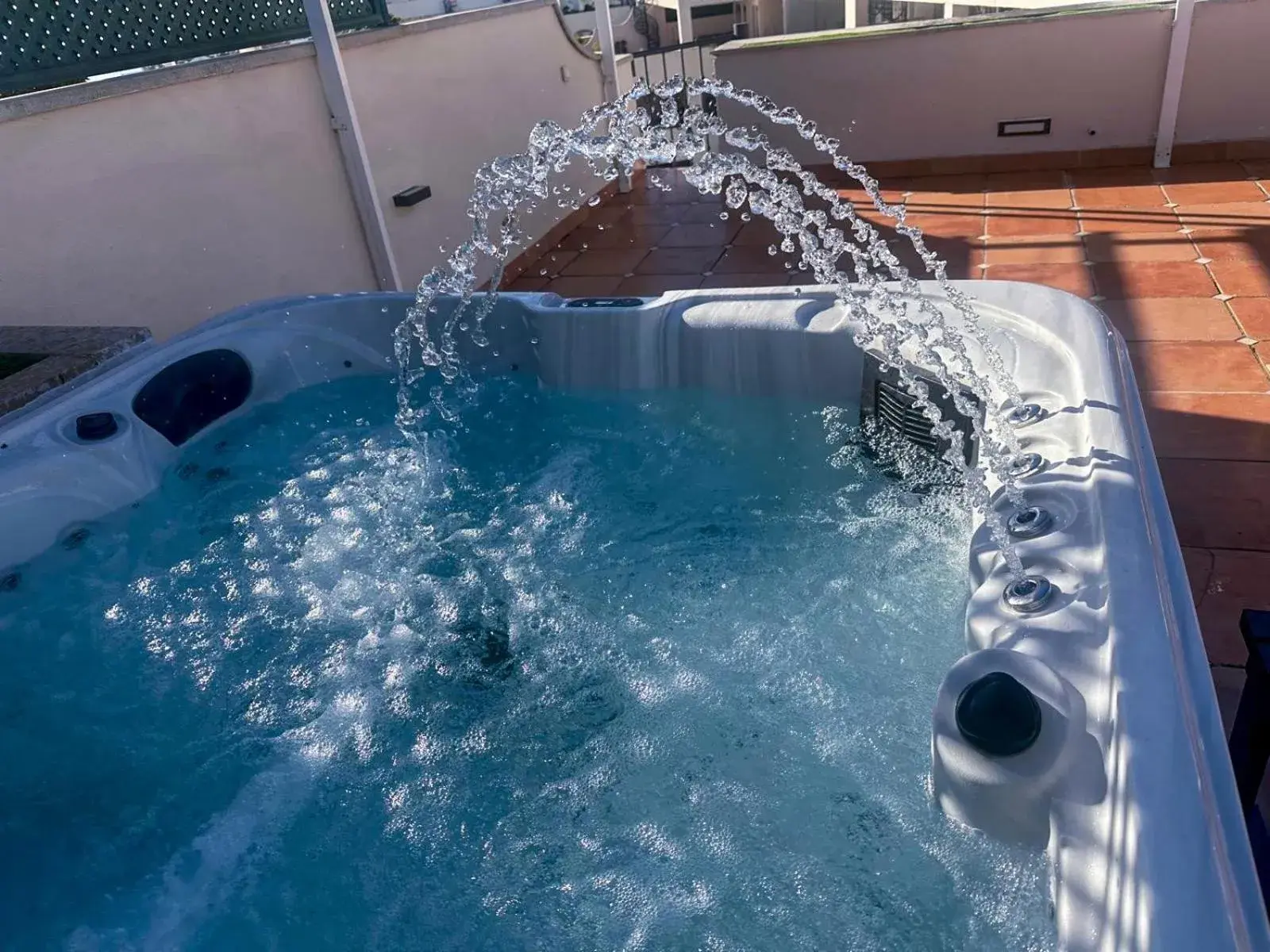 Three-Bedroom Apartment – Penthouse with Jacuzzi – Pool and Sea View in Apartamentos Guadalpin Boutique Three-Bedroom Apartment – Penthouse with Jacuzzi – Pool and Sea View in Apartamentos Guadalpin Boutique