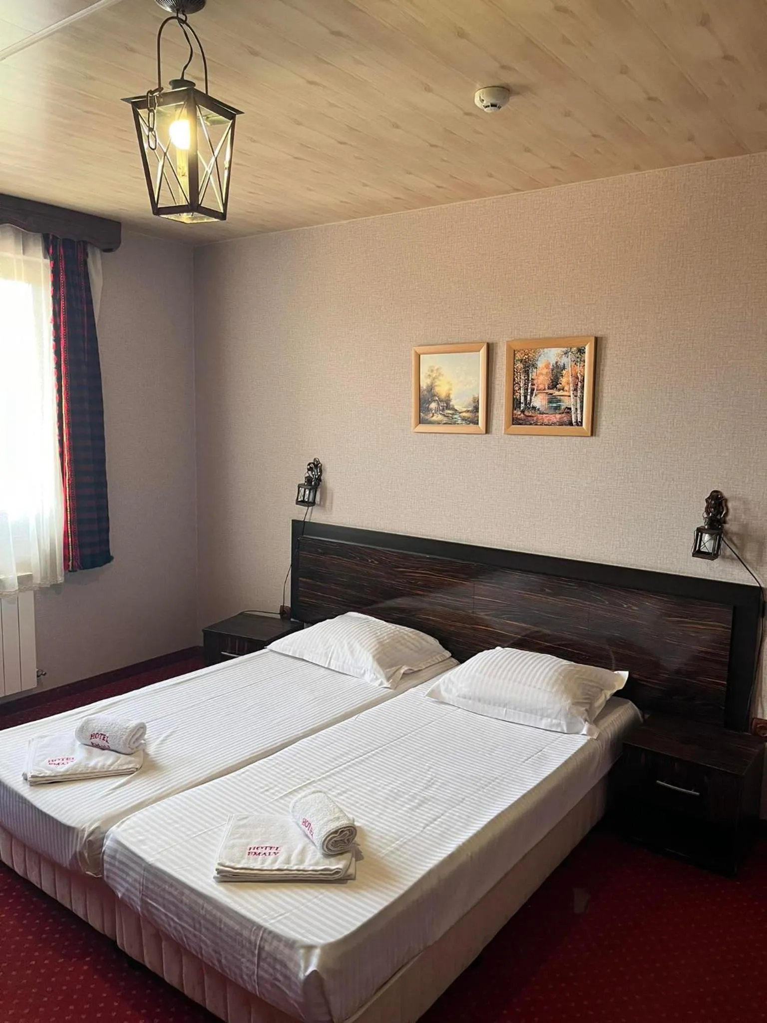Bedroom, Bed in Family Hotel Emaly 2