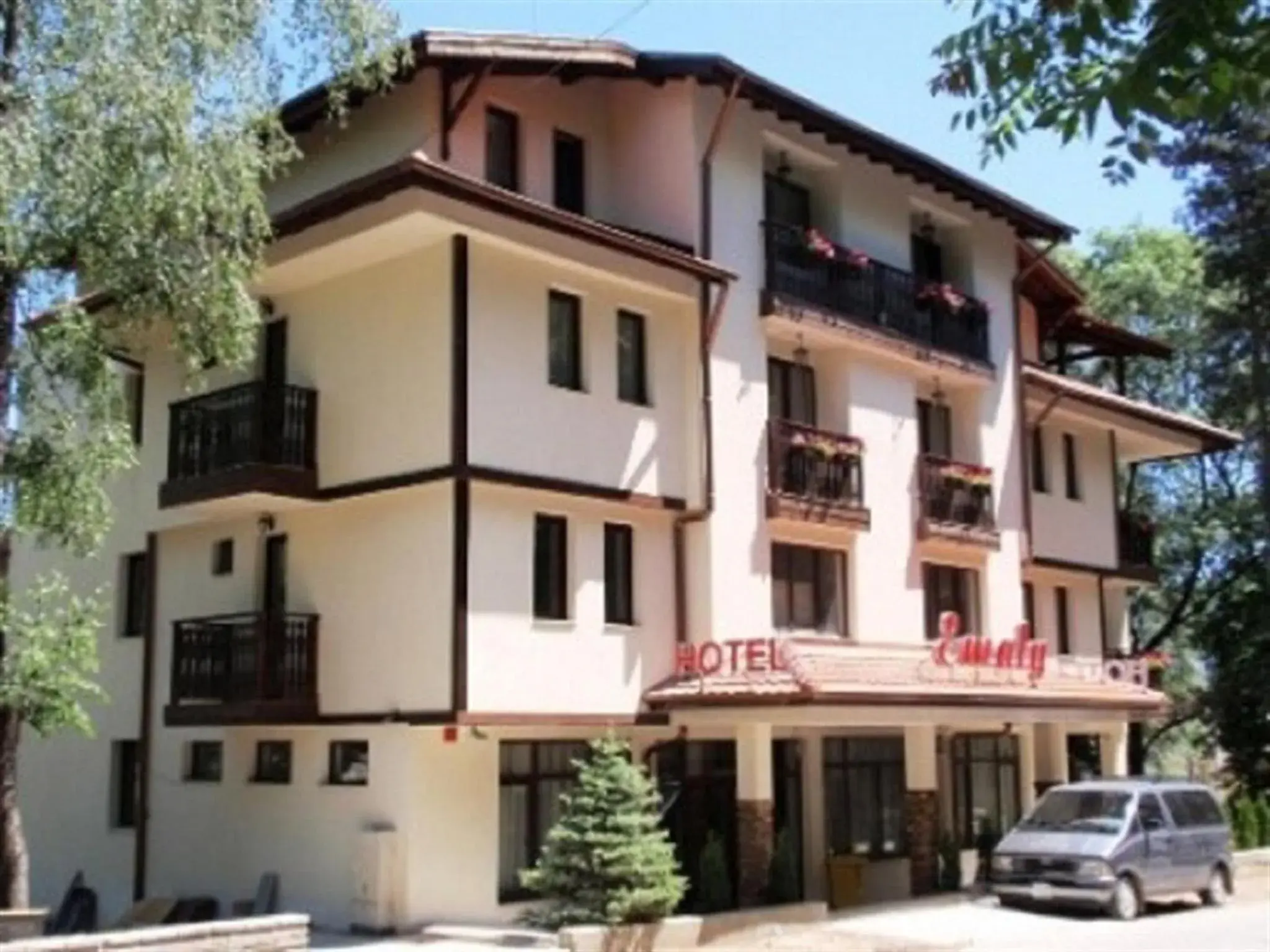 Family Hotel Emaly 2 Family Hotel Emaly 2