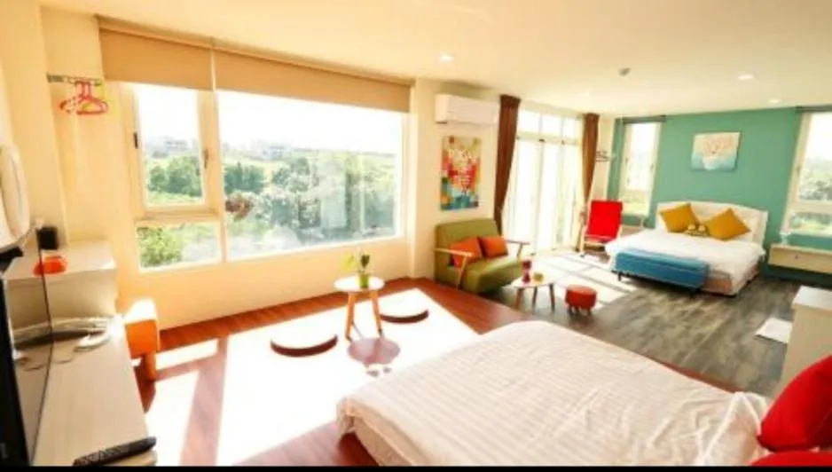 Photo of the whole room, Bed in Full Moon Resort