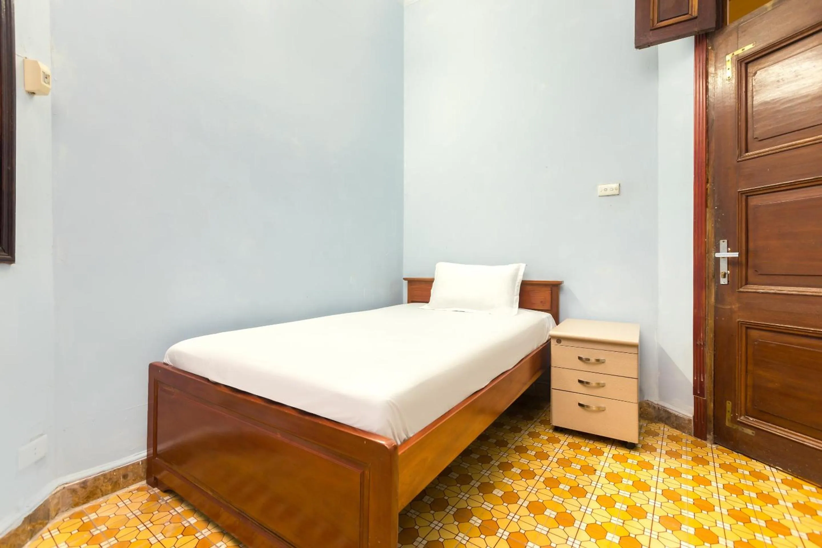 Bedroom, Bed in Chikoo Homestay spot-on