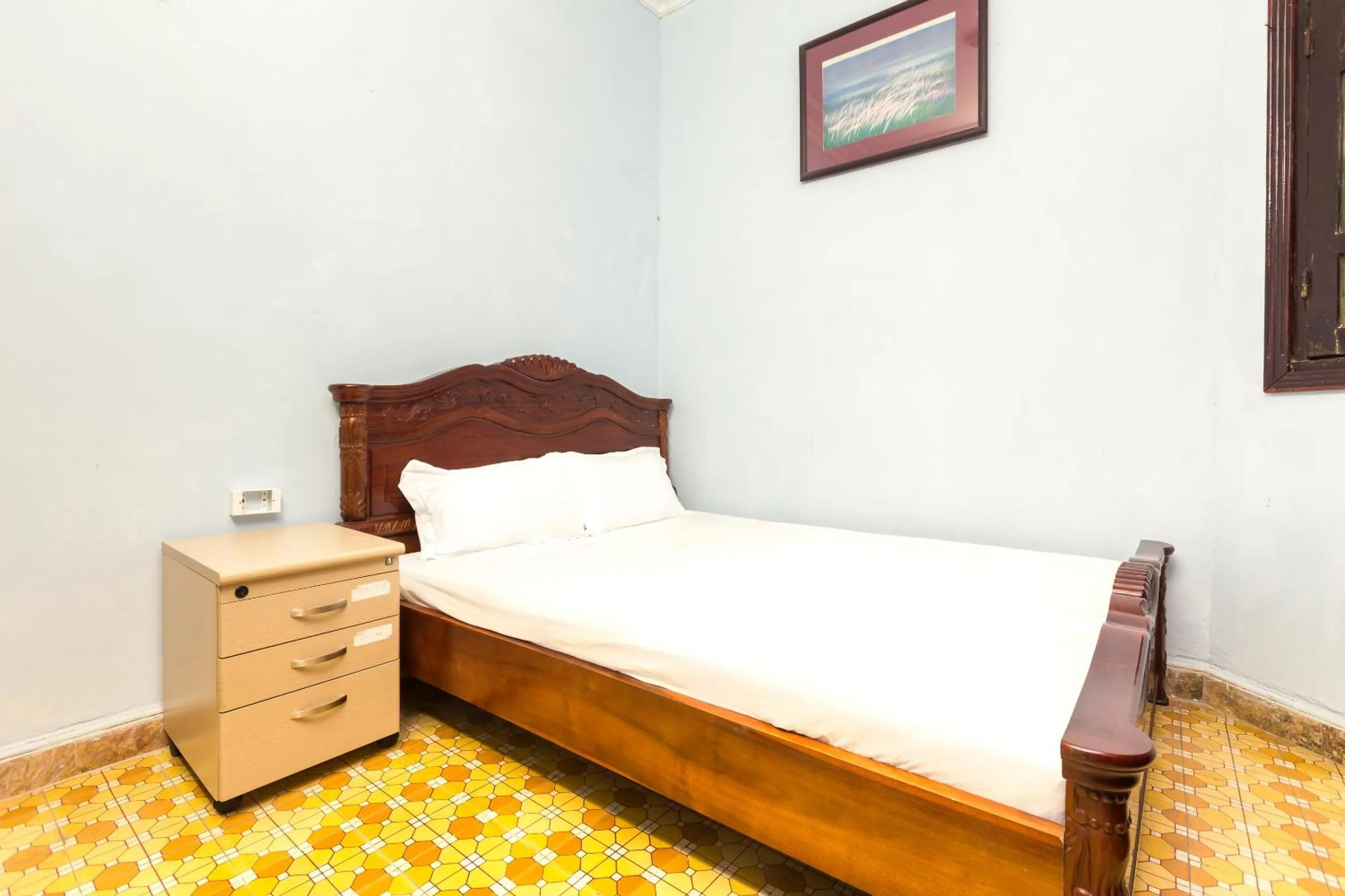 Bedroom, Bed in Chikoo Homestay spot-on