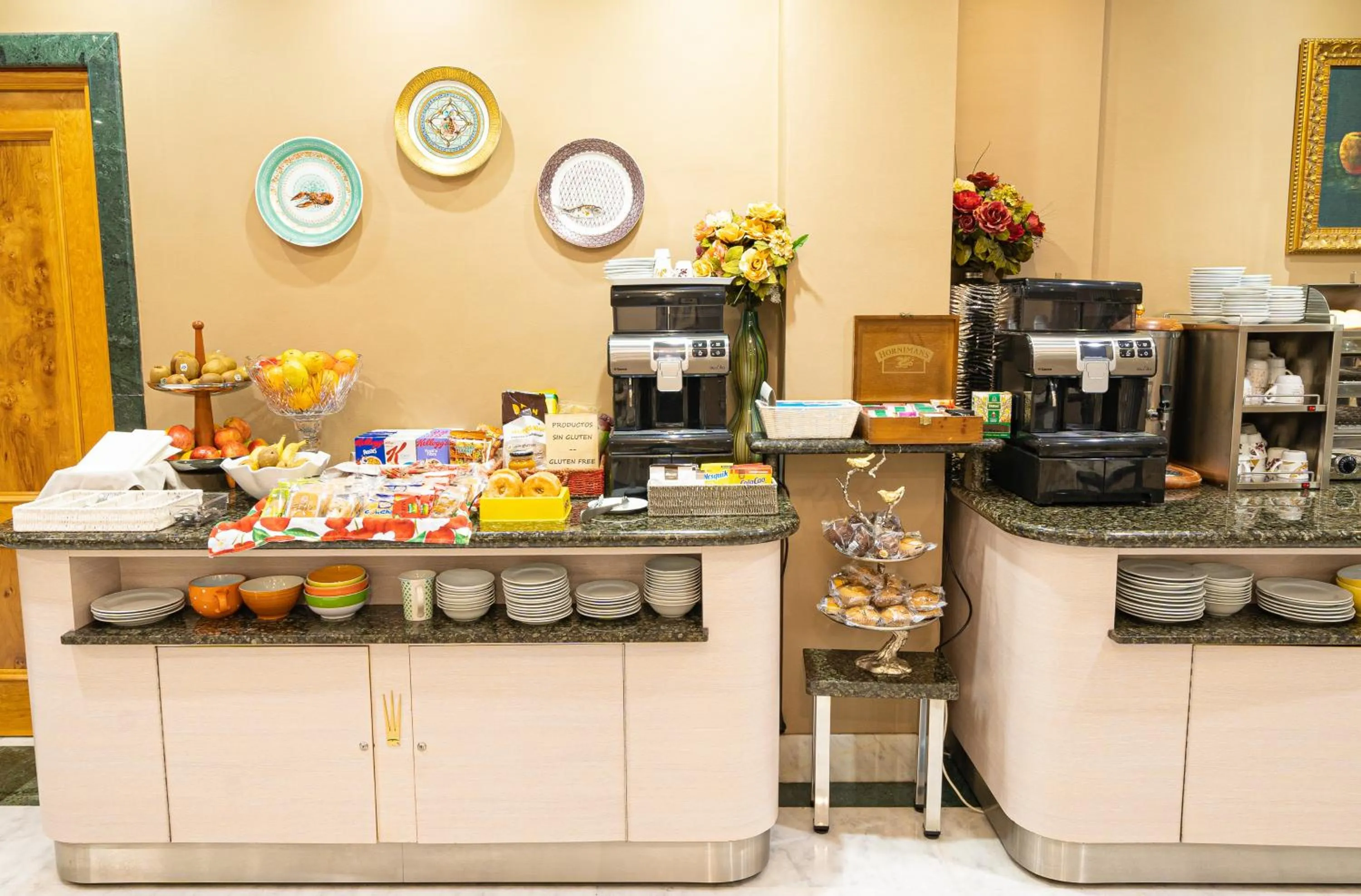 Food and drinks in Hotel Sancho