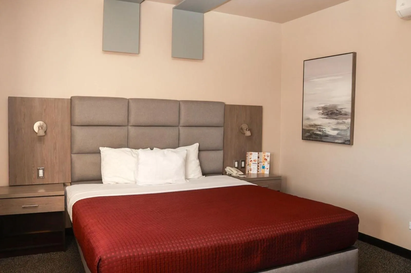 Bedroom, Bed in Hotel Jatay