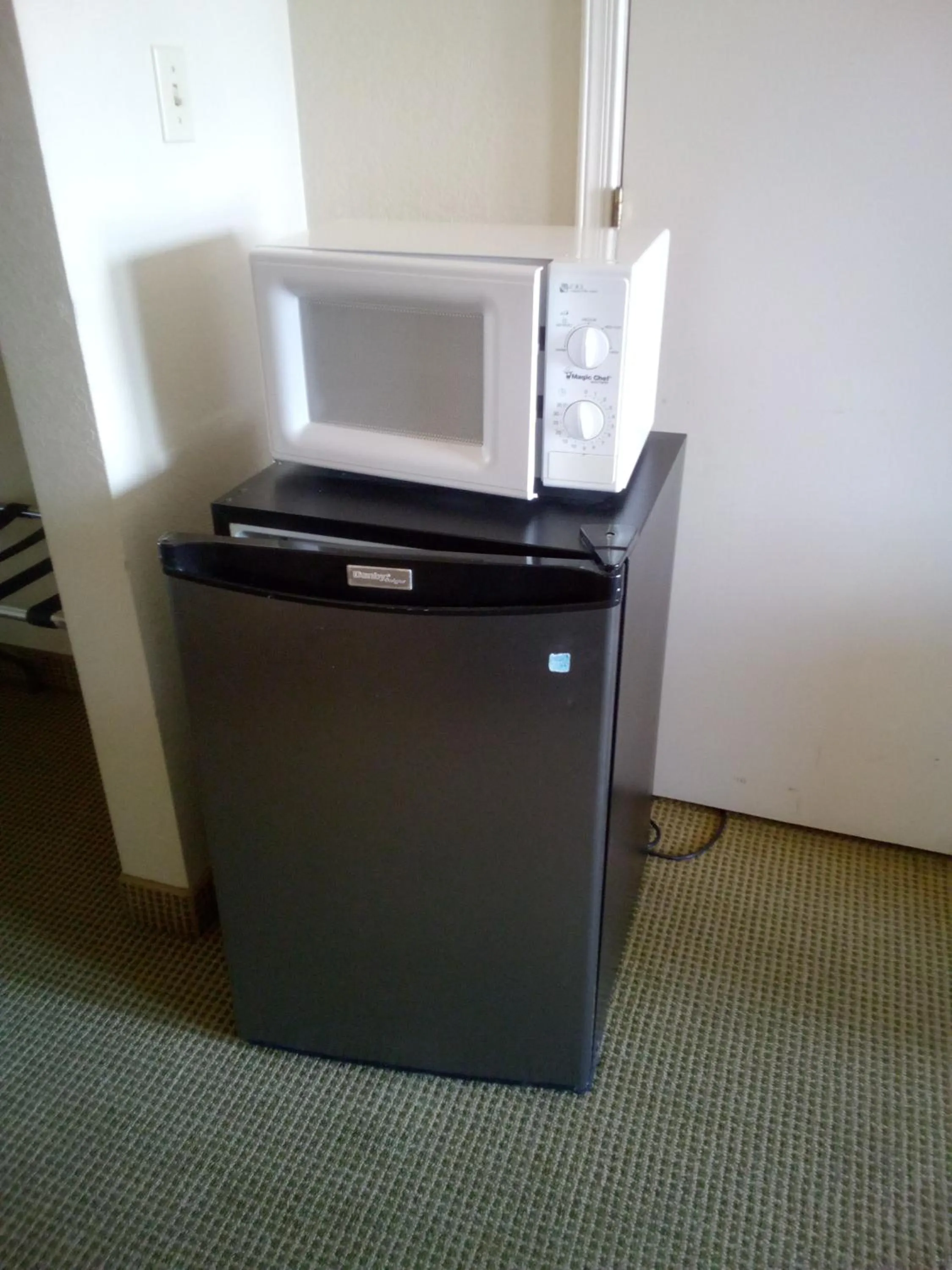 kitchen in COPPER STAY INN Benson AZ I-10 Exit 304