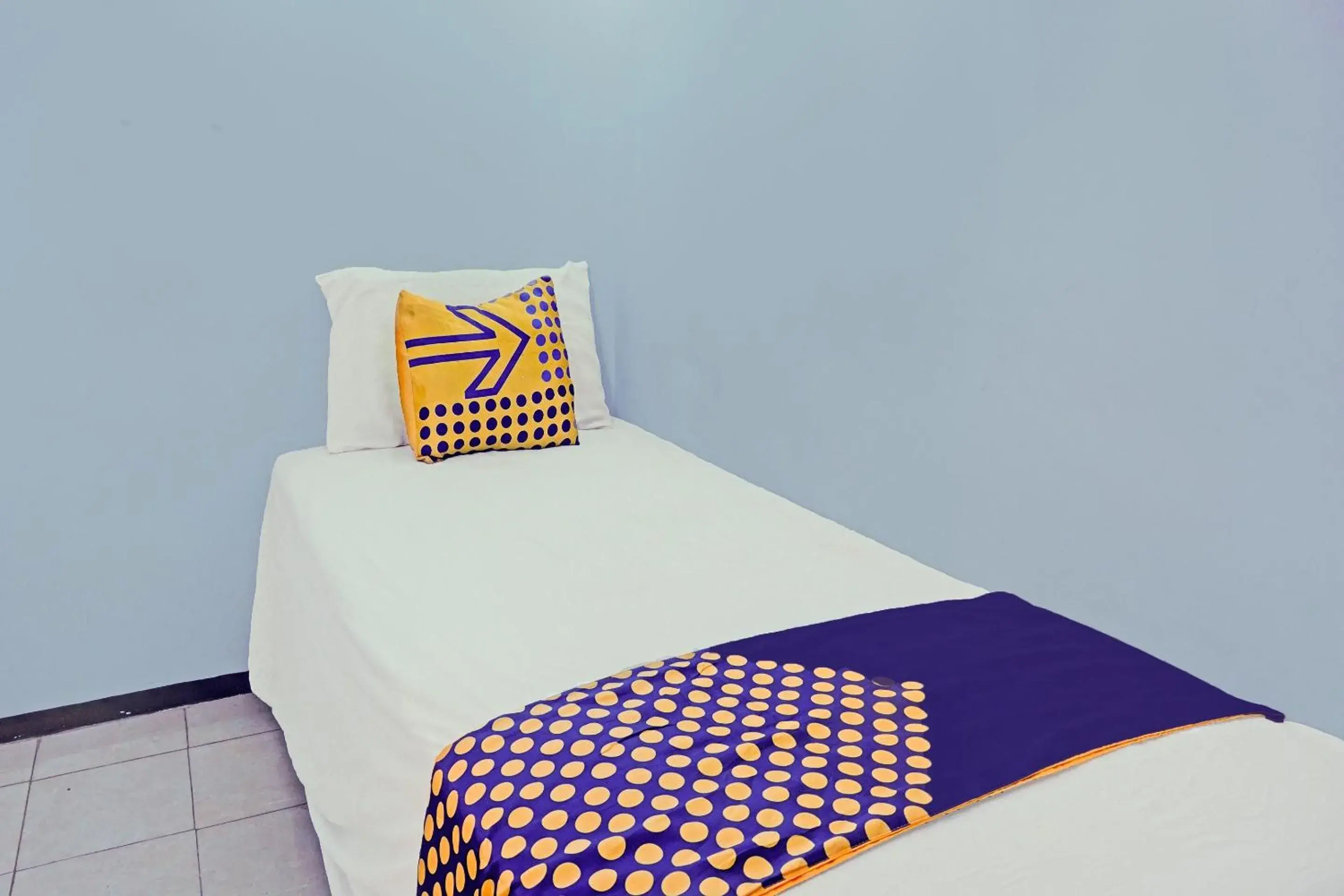 Superior Single Room - single occupancy in OYO Life 1711 Serayu Sumbersari Residence Superior Single Room - single occupancy in OYO Life 1711 Serayu Sumbersari Residence