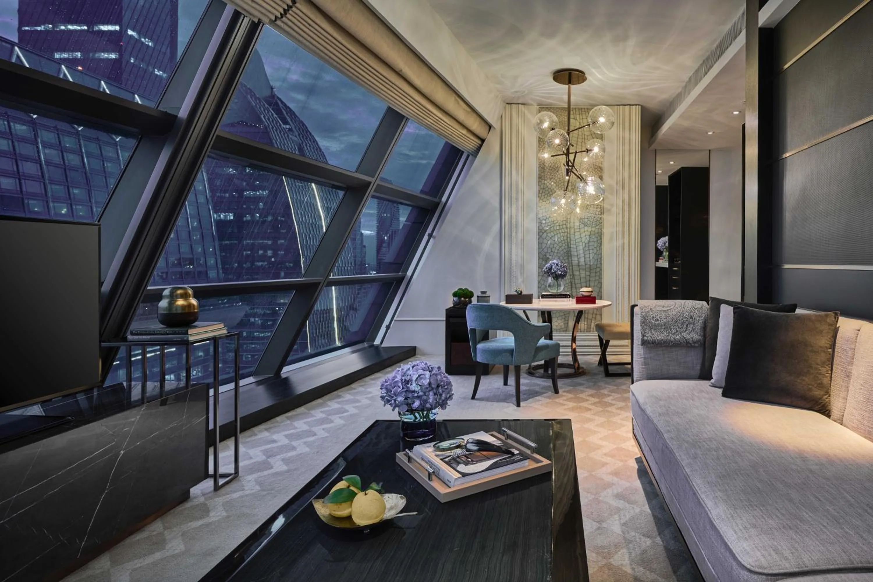 Living room in Rosewood Bangkok