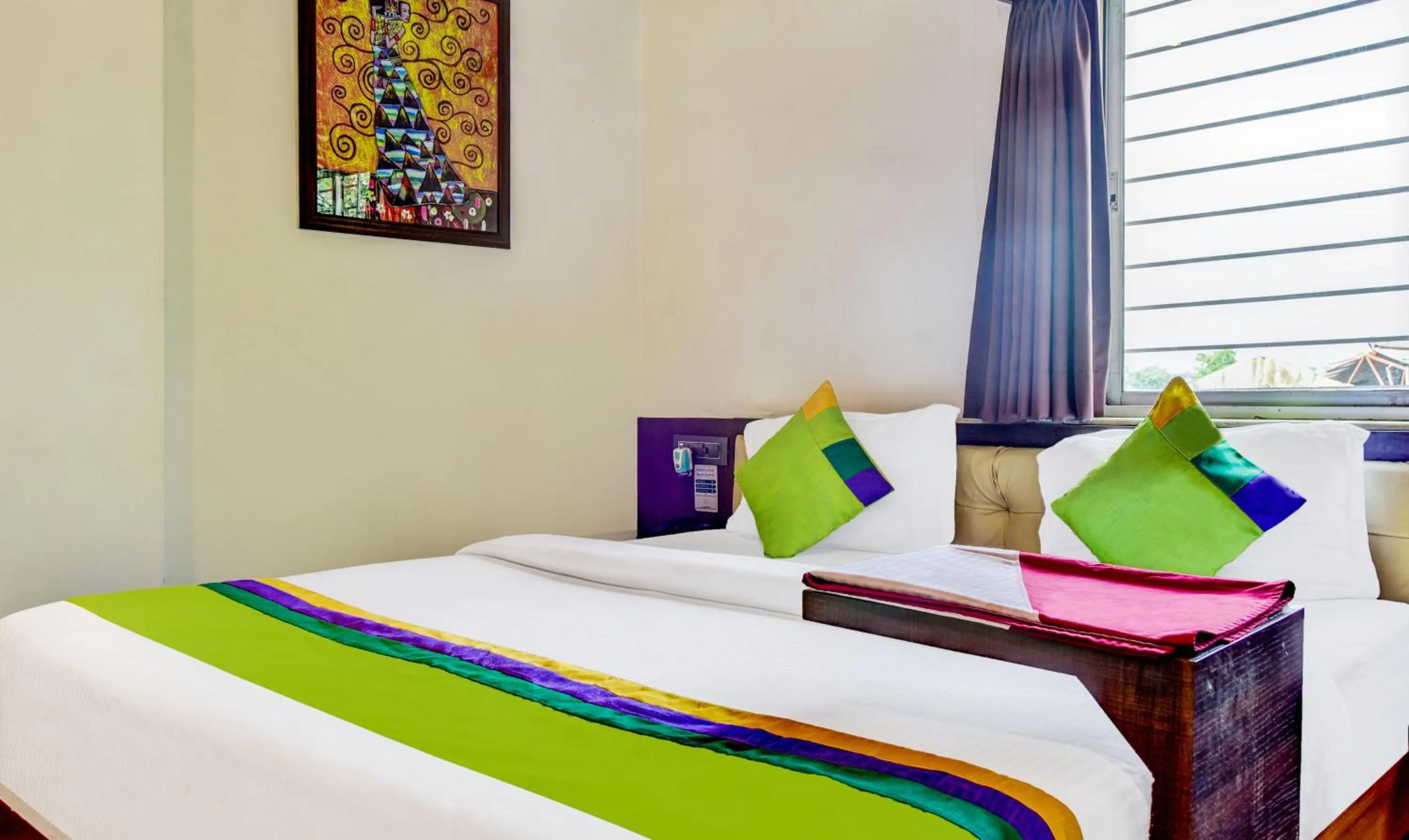 Photo of the whole room, Bed in Itsy Hotels The Villa Retreat