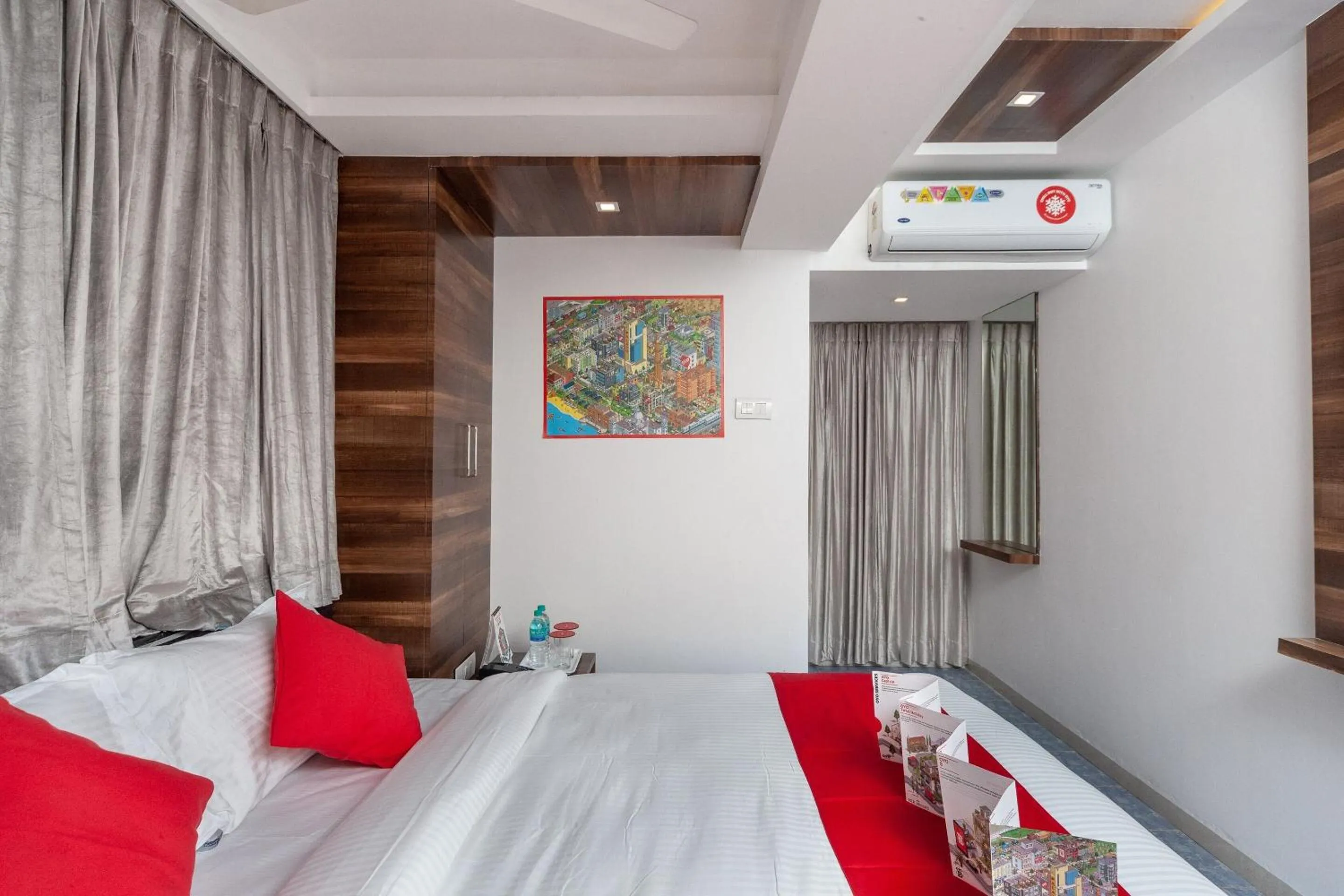 Bedroom in  Super OYO Capital O Admire Suit Hospitality