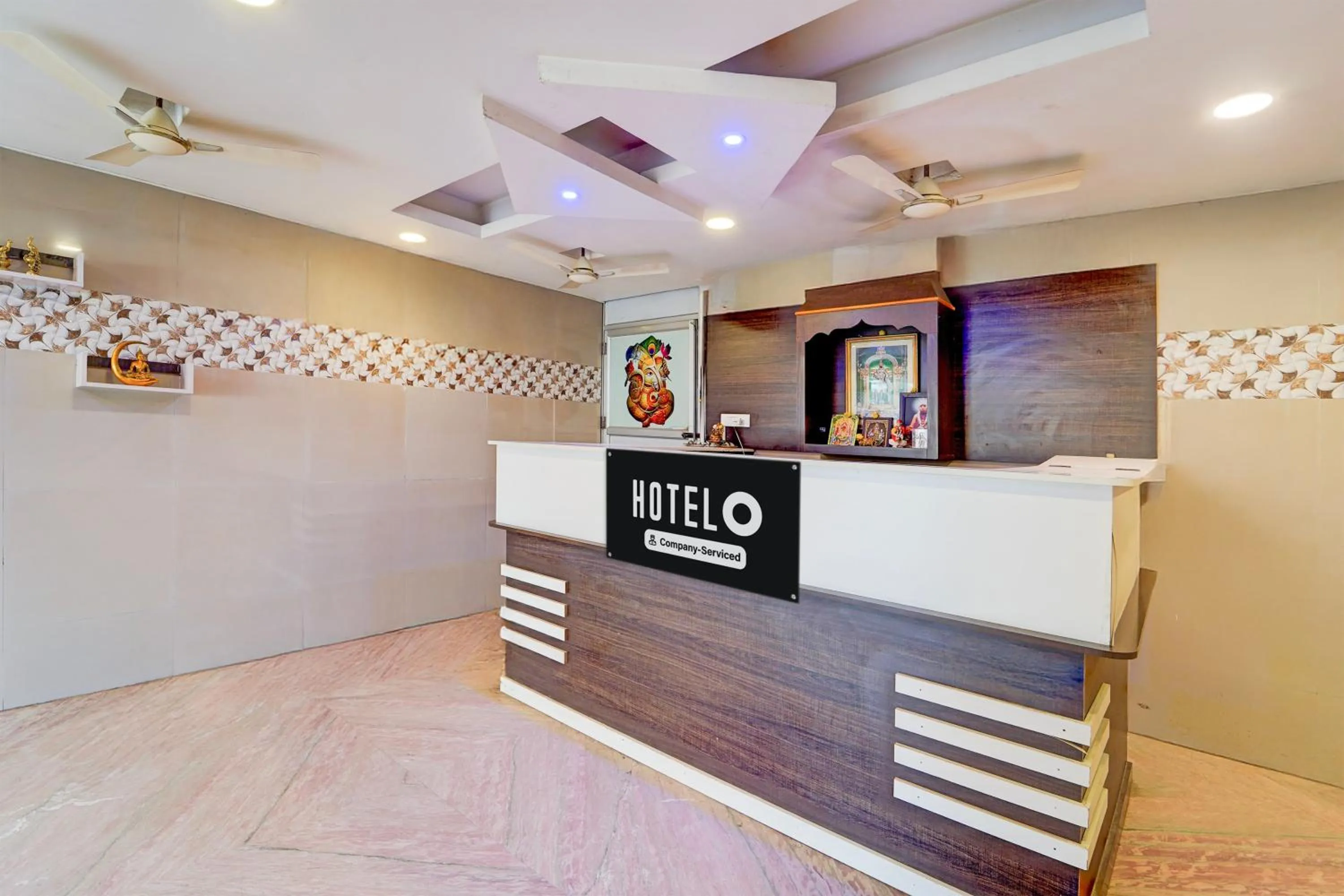 Lobby or reception in Super Hotel O Anna Nagar Madurai