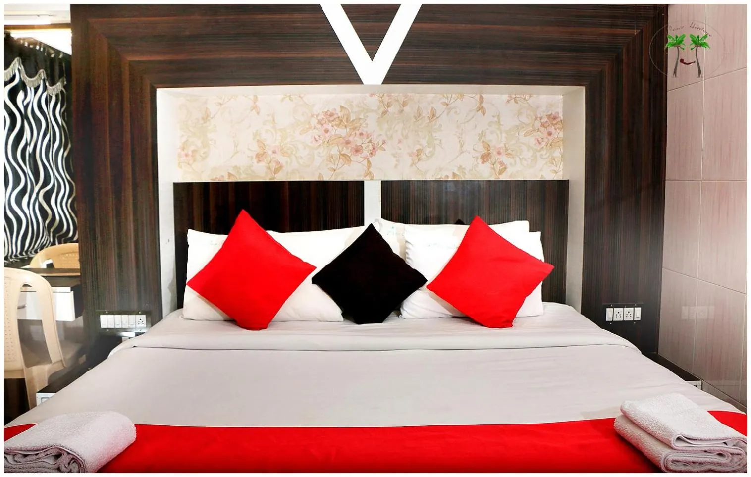 Bed in Peace Residency