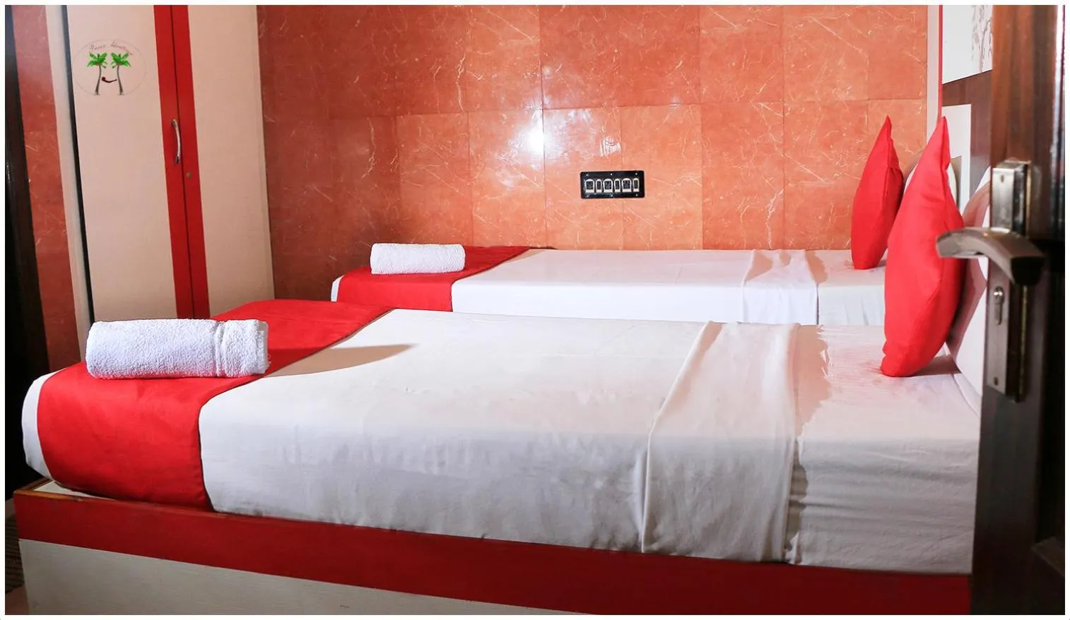 Bed in Peace Residency