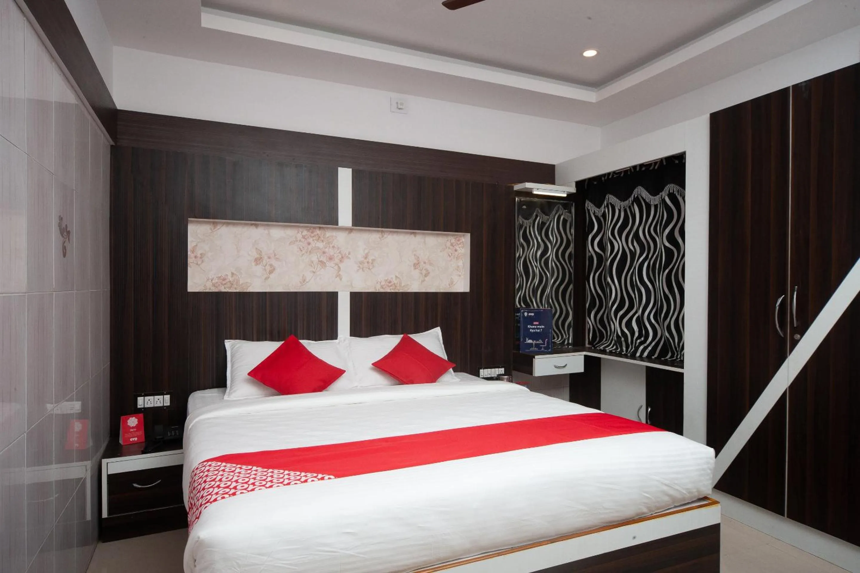 Bedroom in Peace Residency