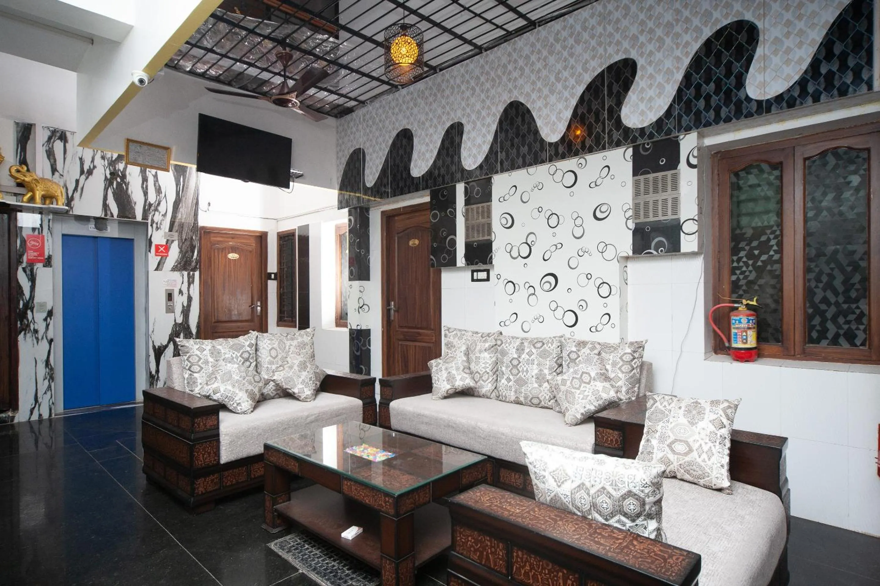 Lobby or reception in Peace Residency