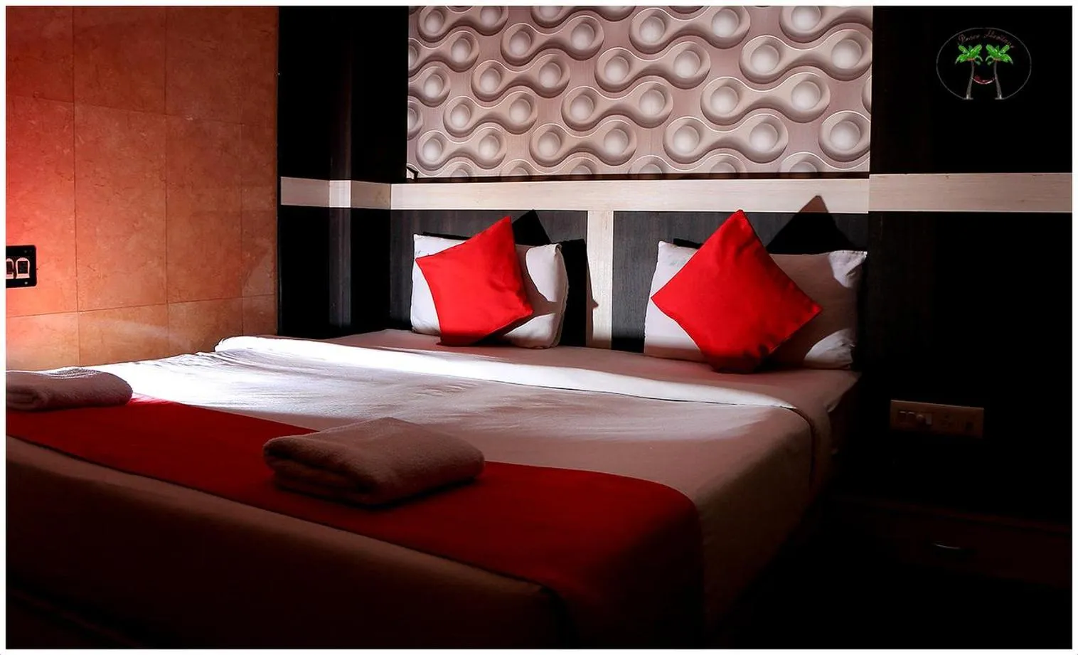 Bed in Peace Residency