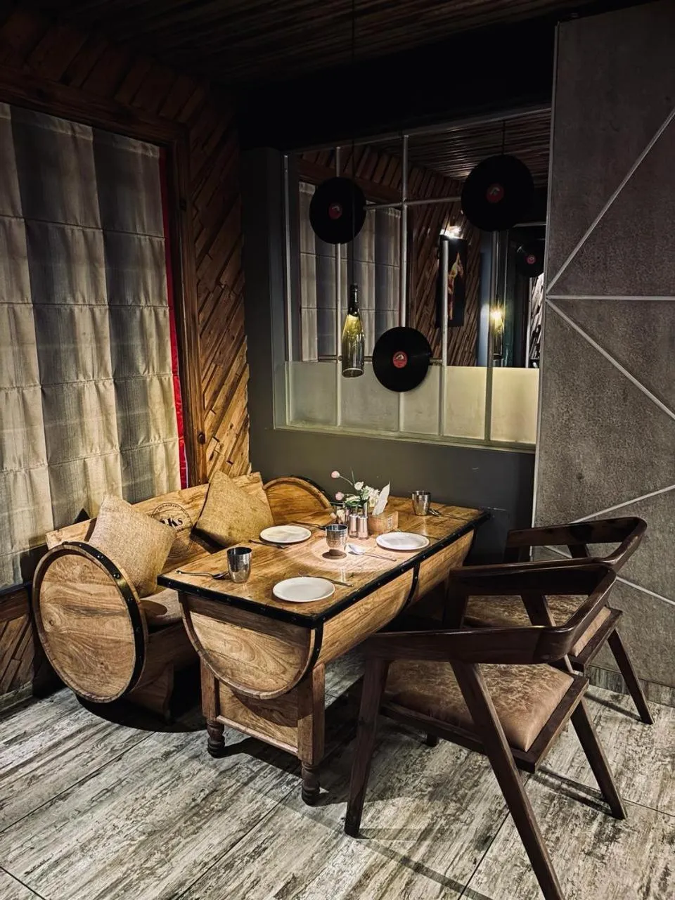 Facade/entrance in Hotel O RK's Regency Near Navale Hospital Back Gate