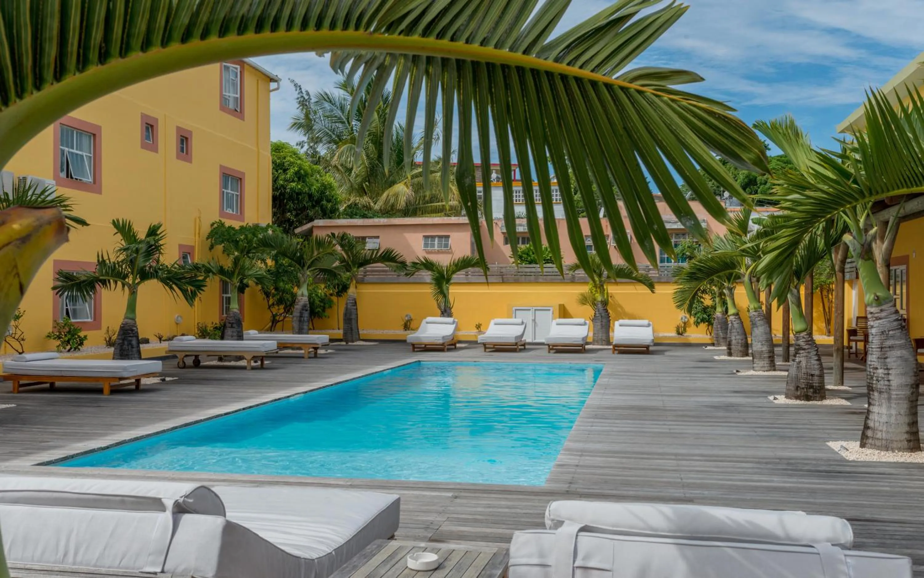 Swimming pool in Wanna Studio Apartments