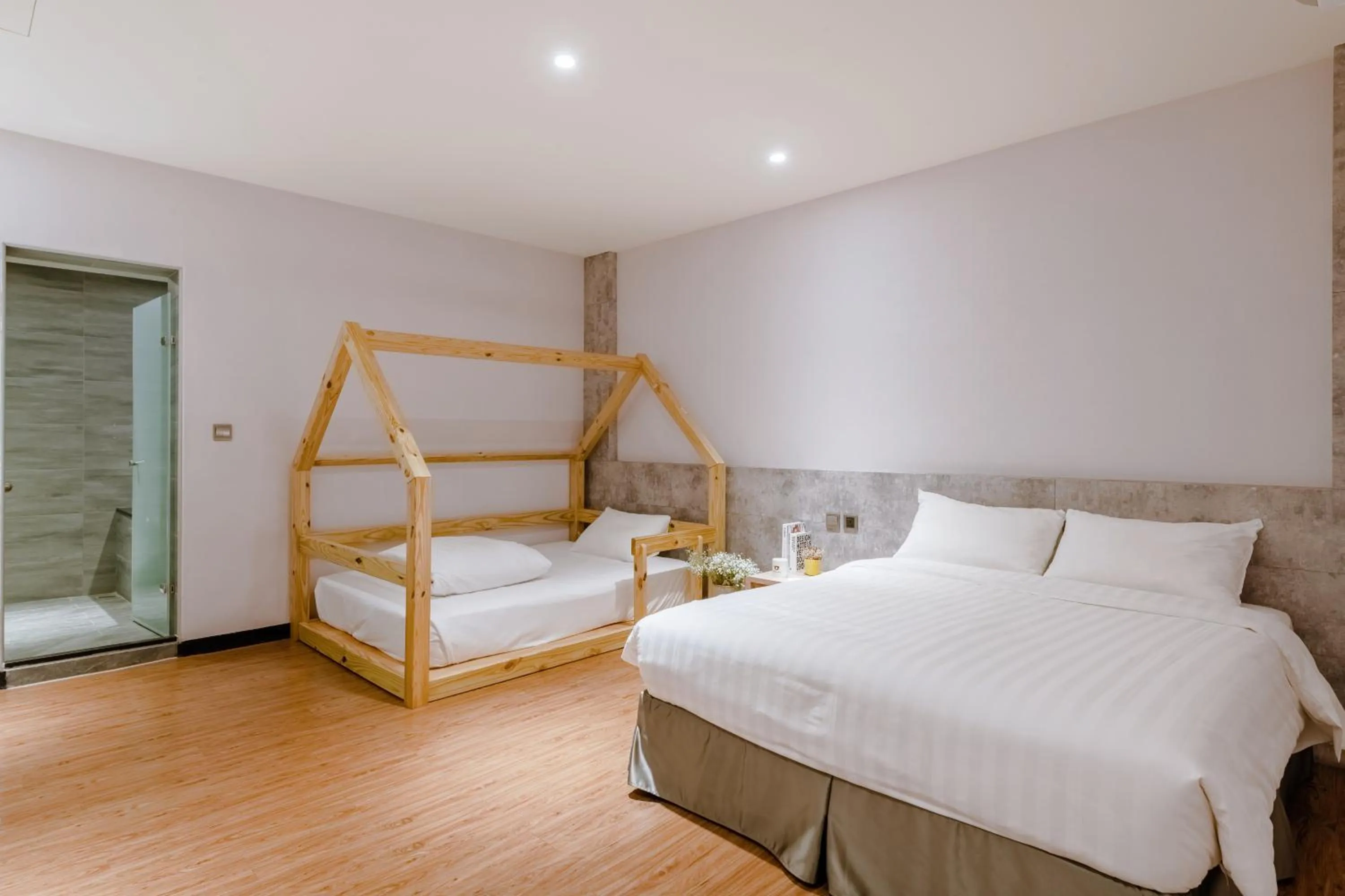 Photo of the whole room, Bed in Prince Hotel