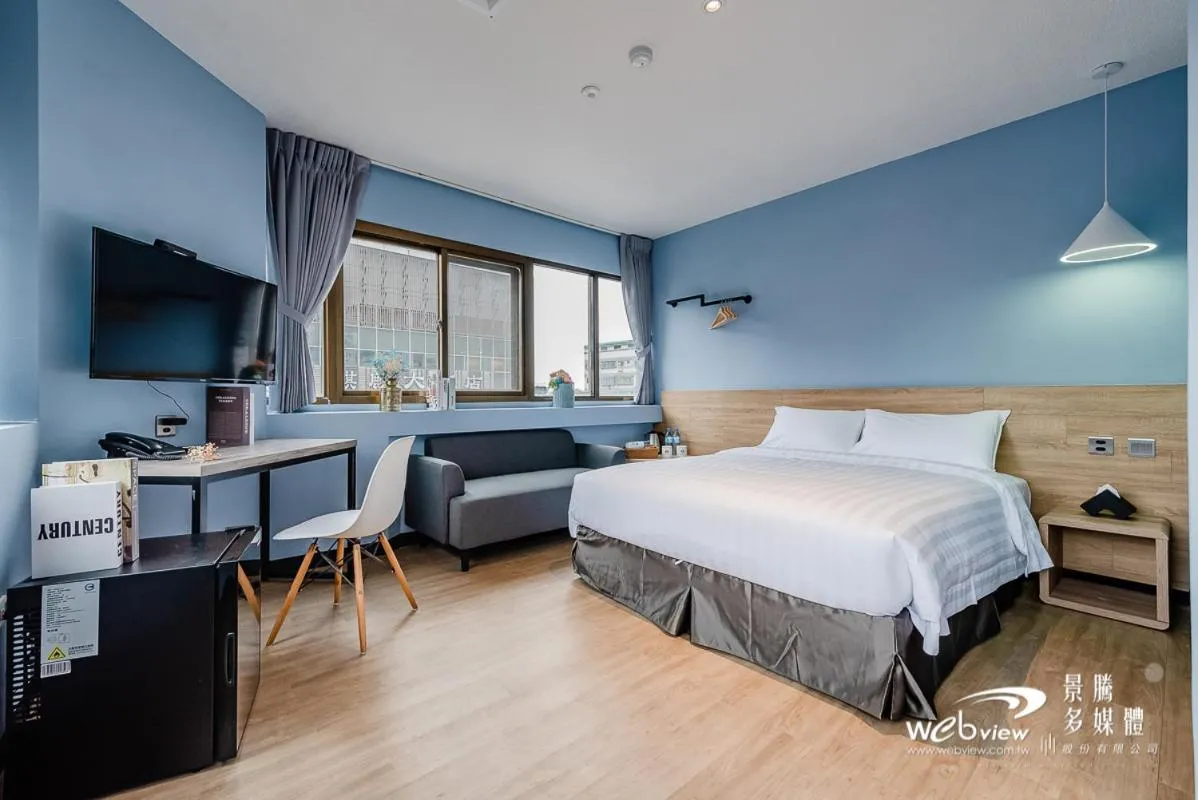 Photo of the whole room, Bed in Prince Hotel