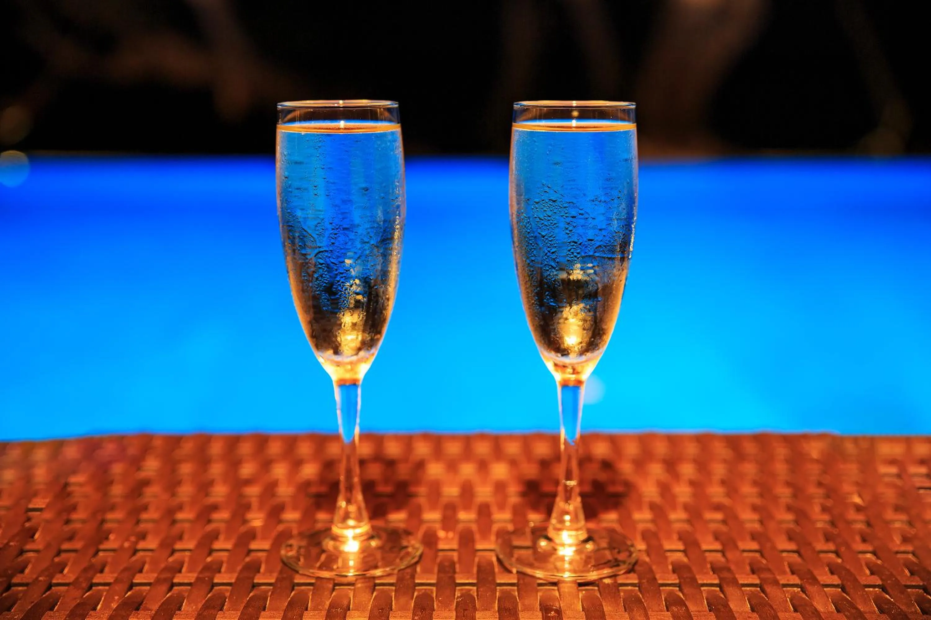 Alcoholic drinks in Maui Palms