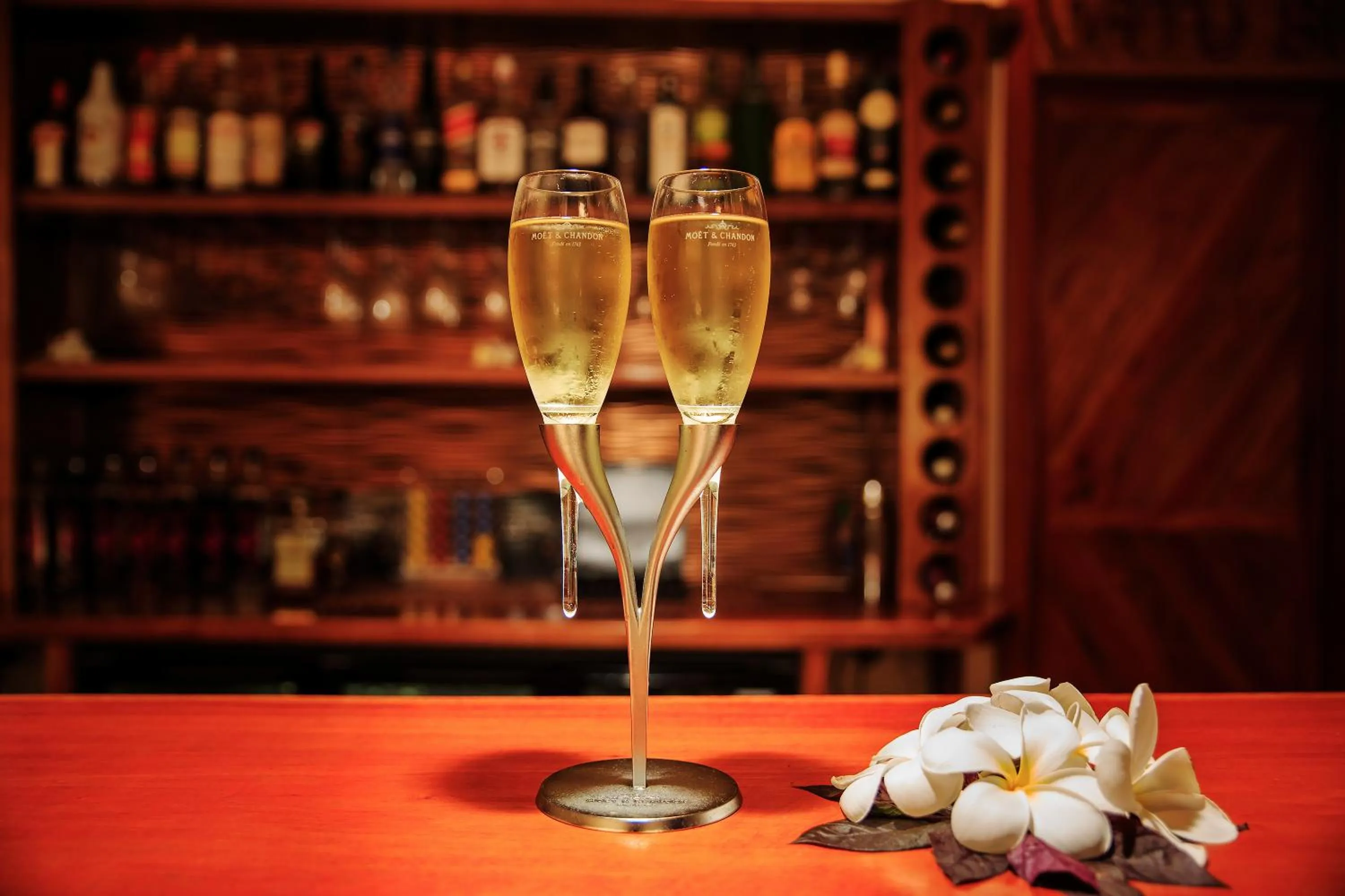 Alcoholic drinks in Maui Palms