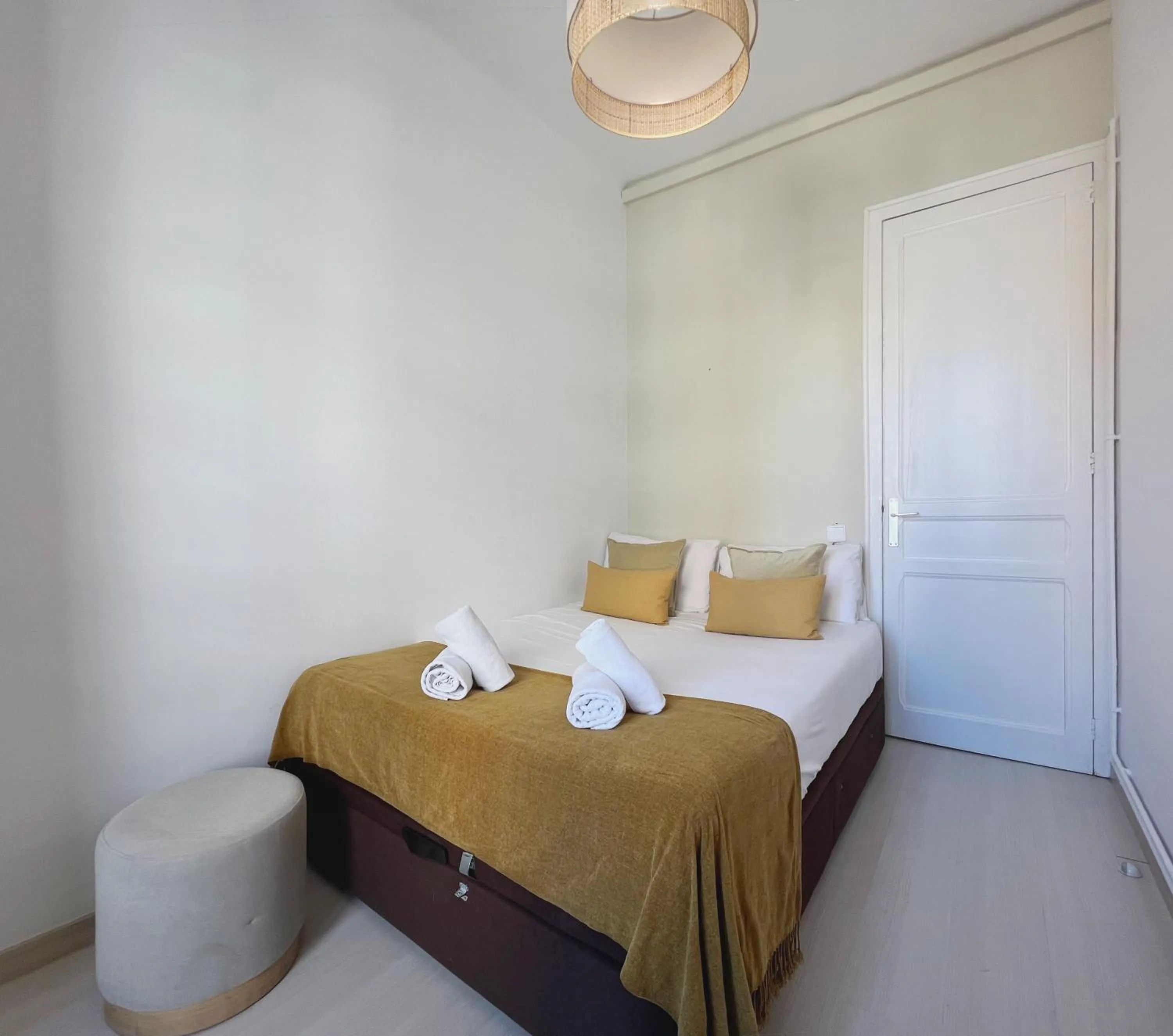 Bed in Stay U-nique Apartments Lepant