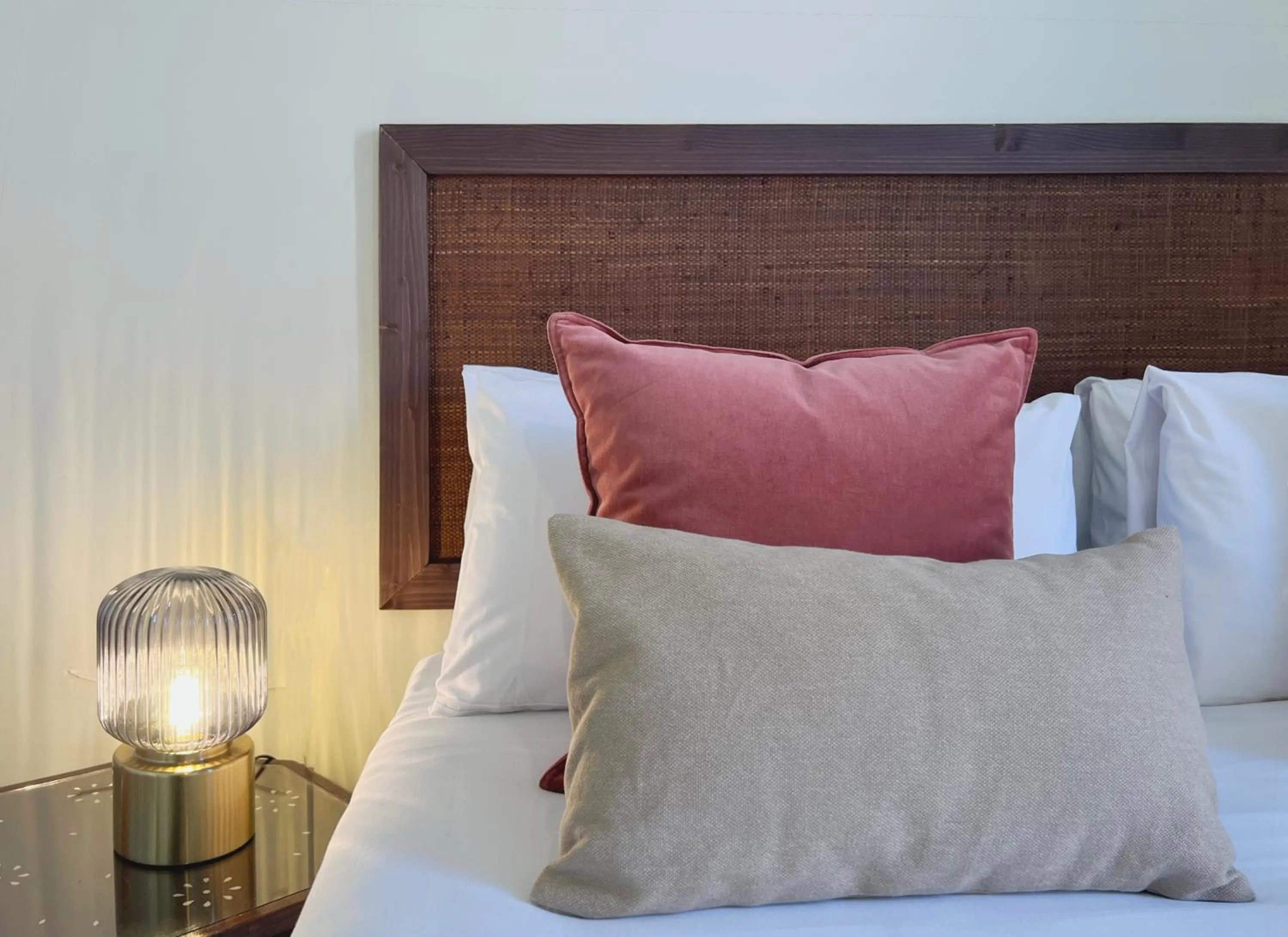 Bed in Stay U-nique Apartments Lepant