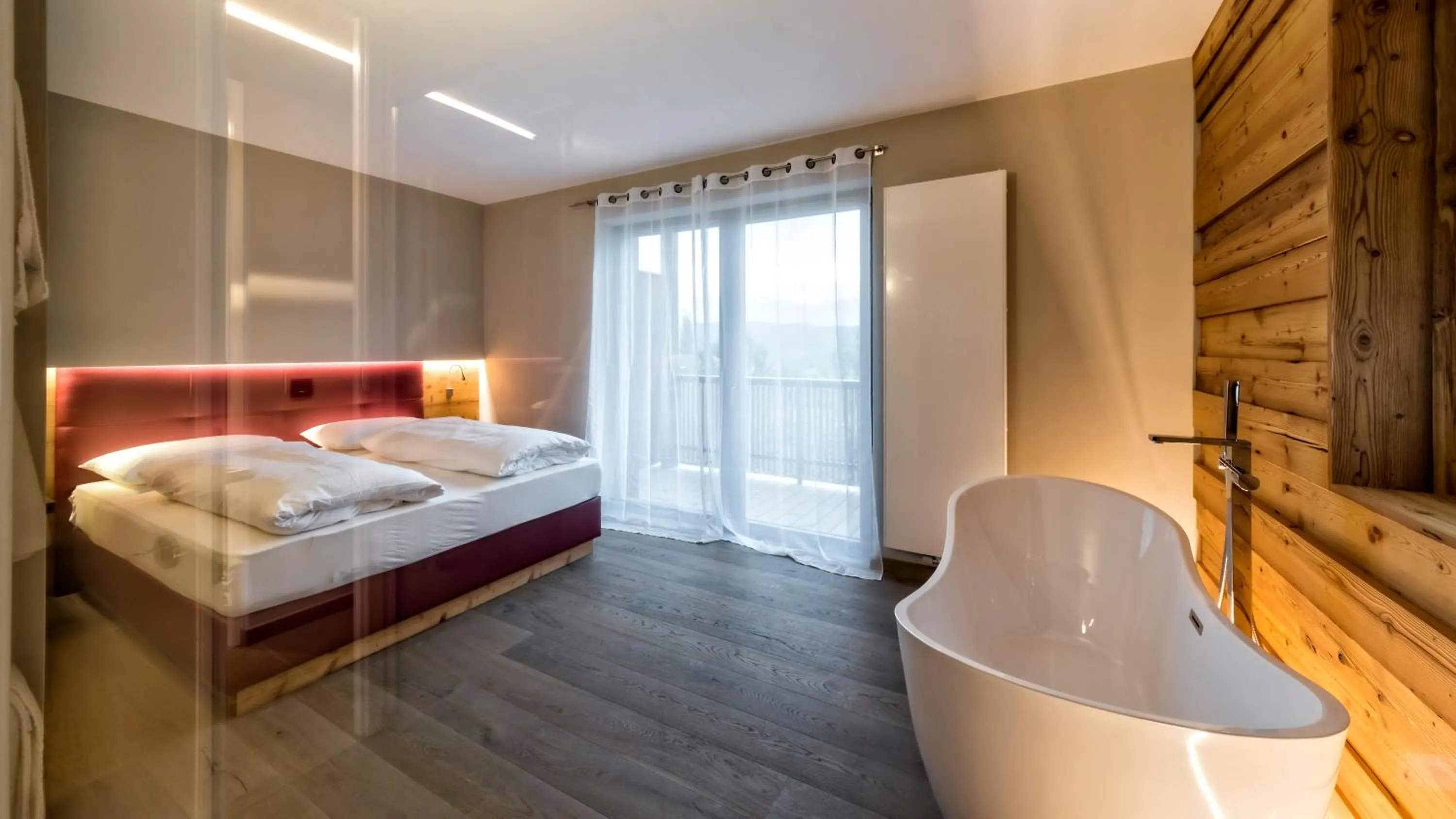 Bed in Hotel Weingut Klosterhof