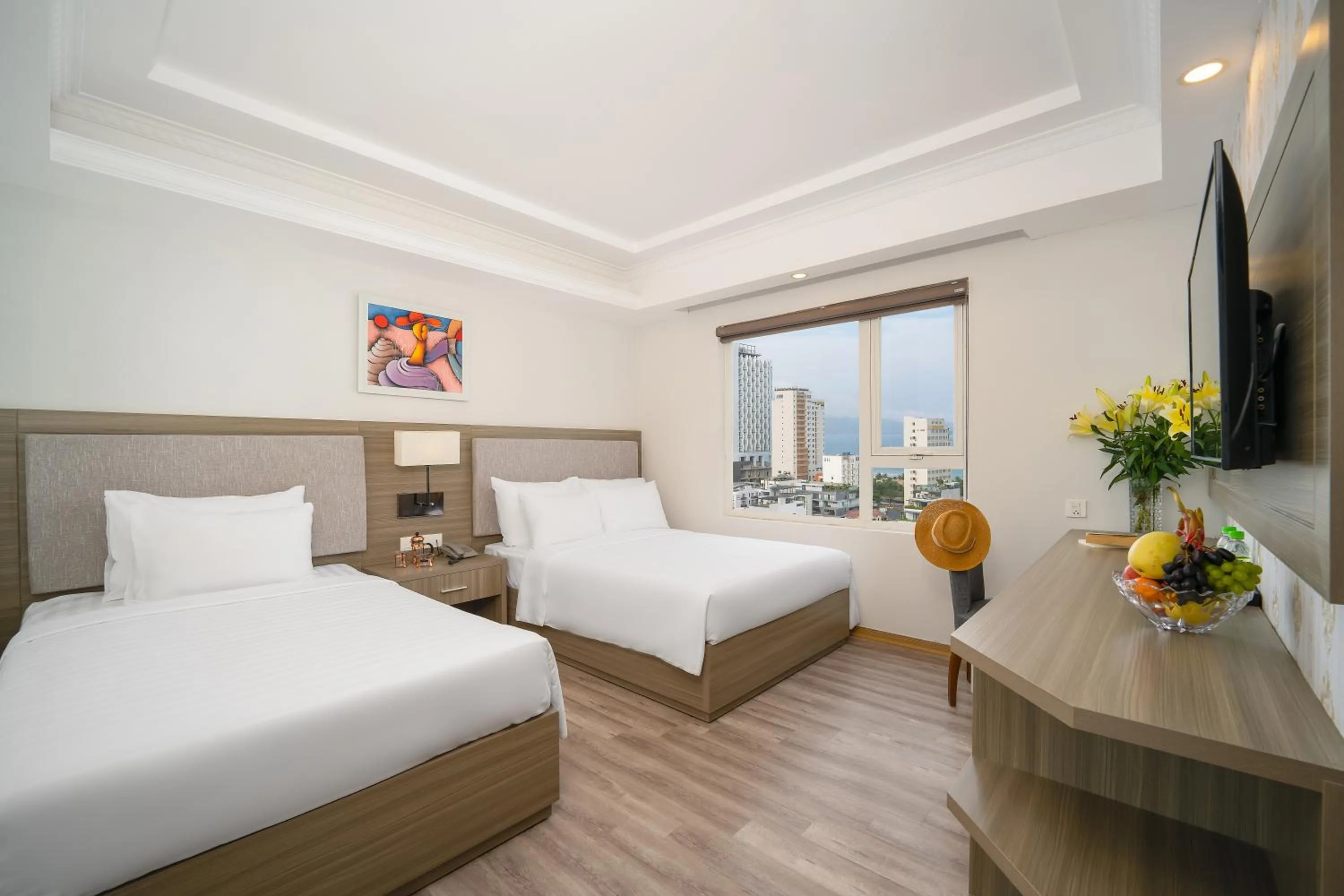 Bed in Royal Beach Hotel by THG