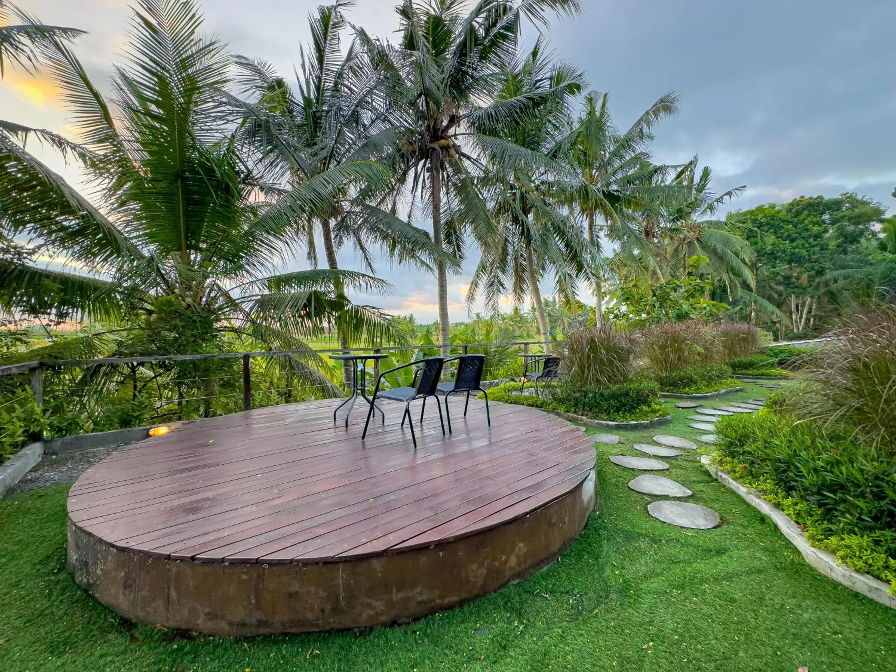Garden in Gunung An Retreat