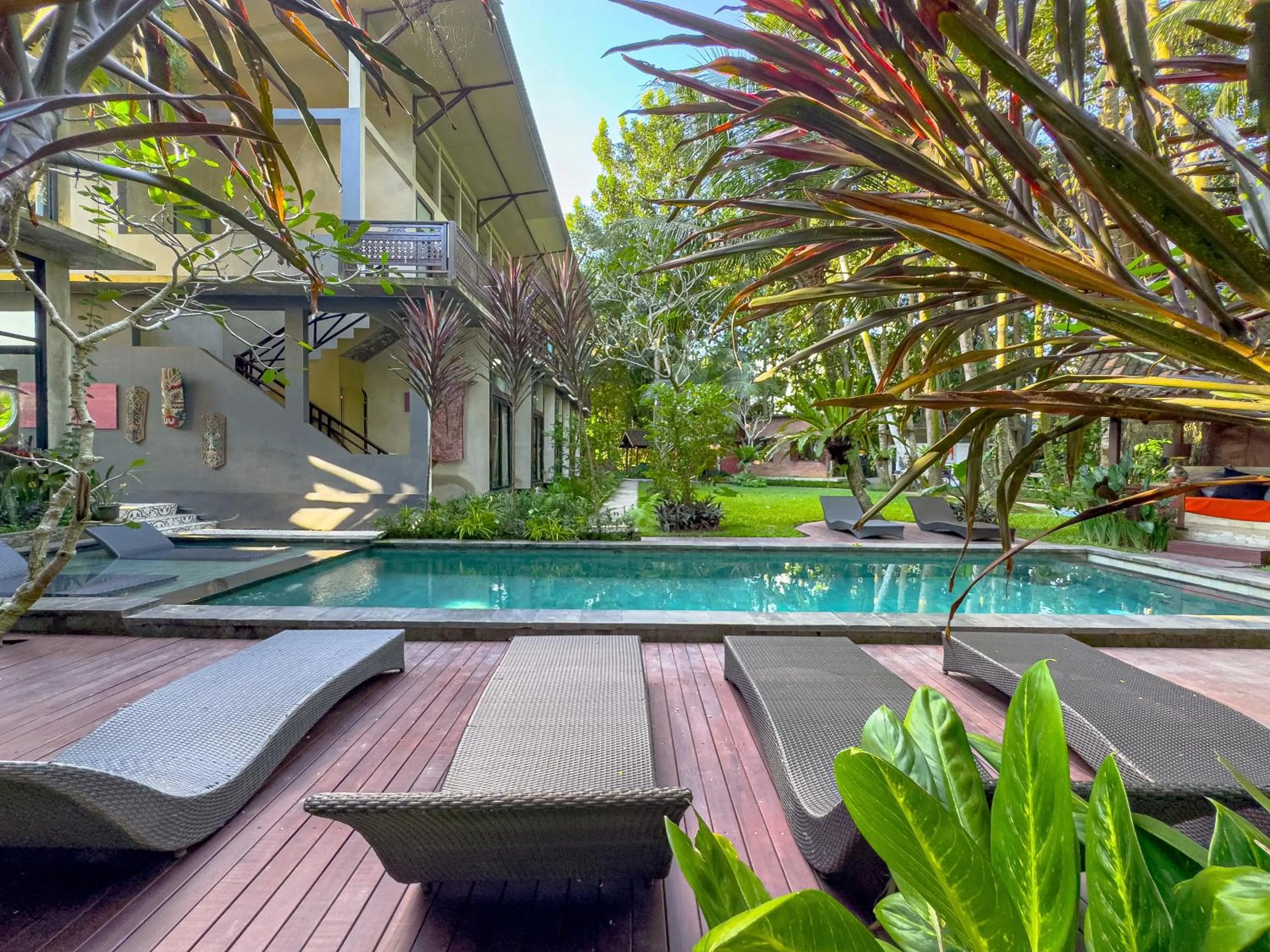 Property building in Gunung An Retreat