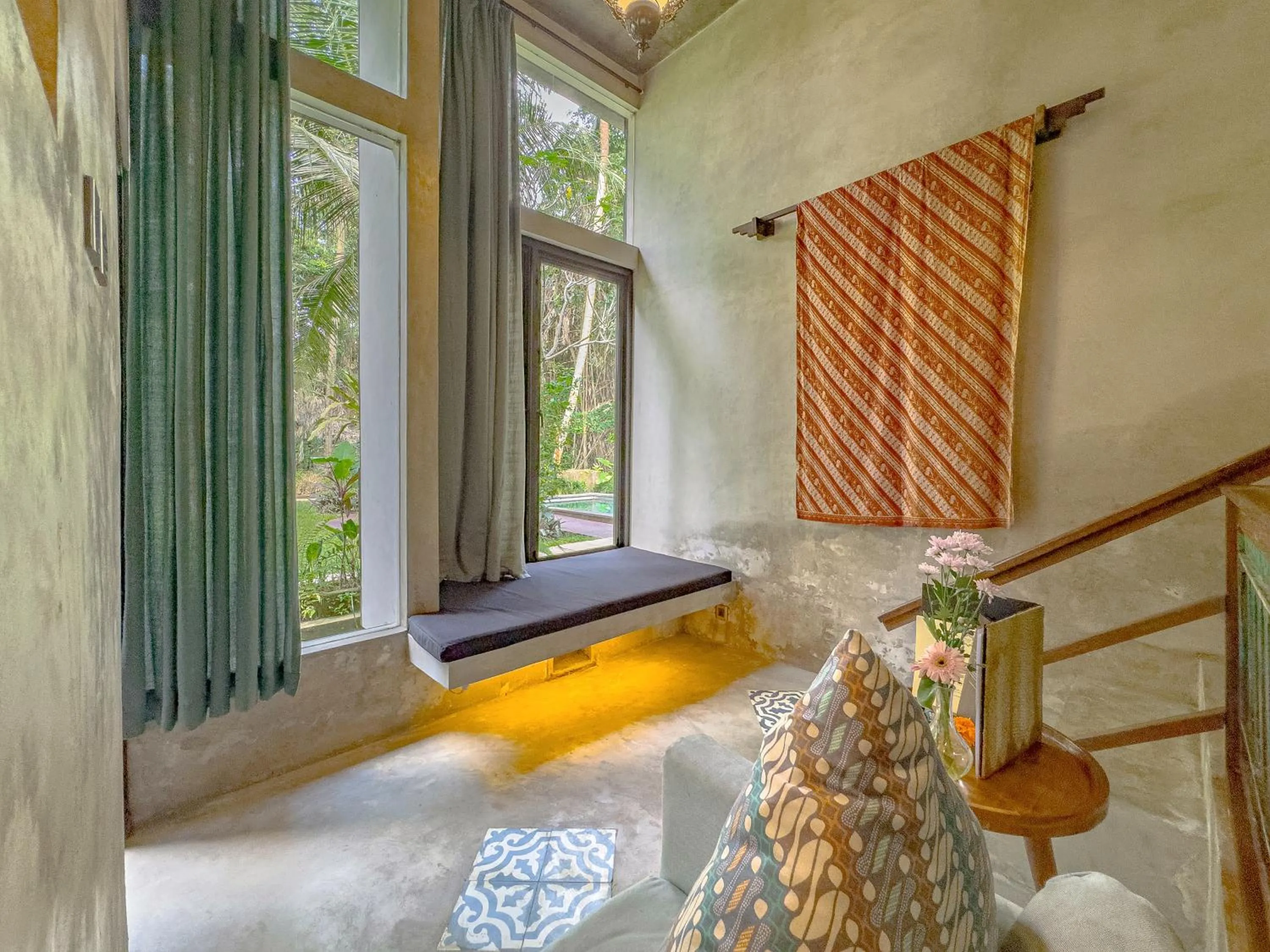 Seating area in Gunung An Retreat