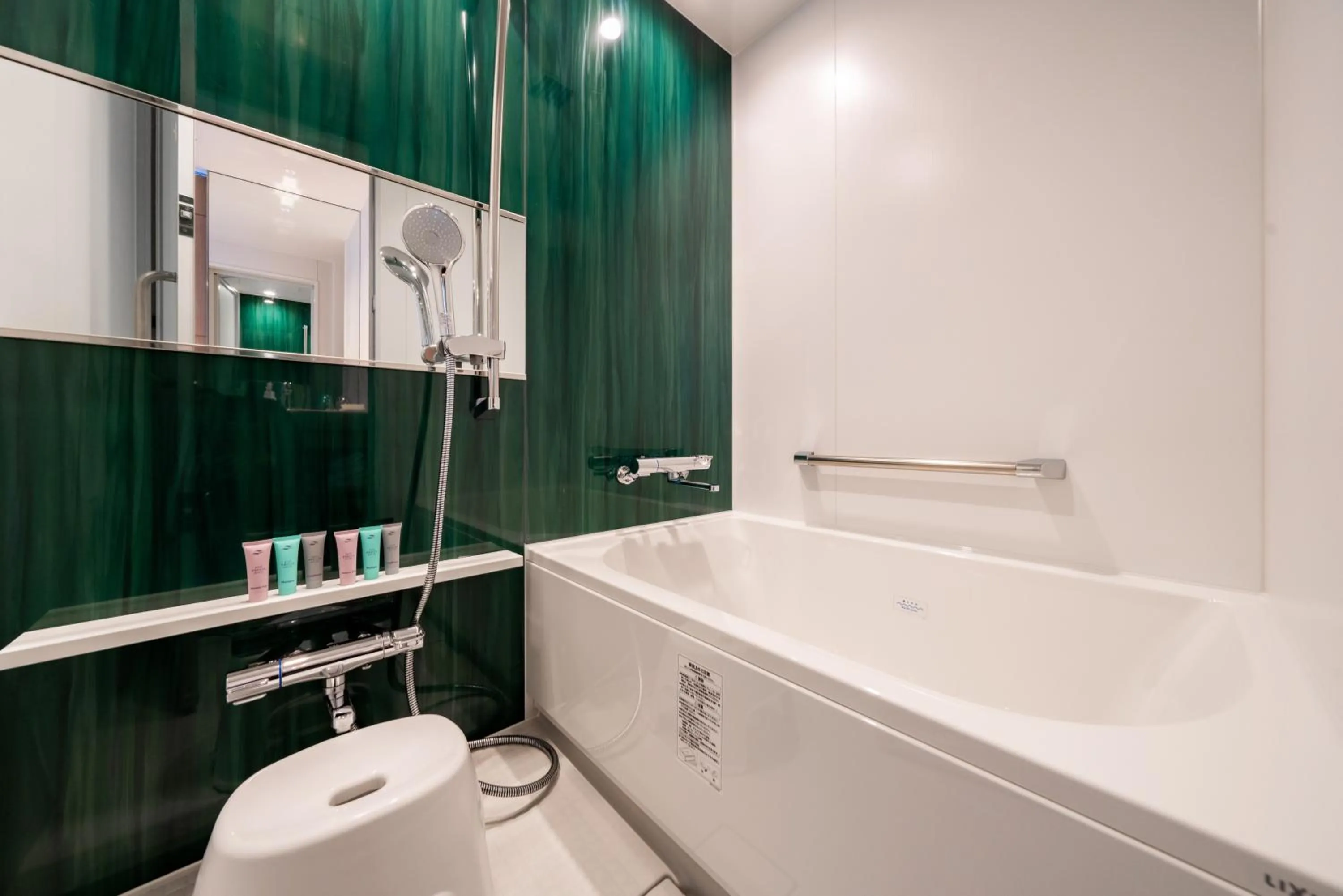 Shower in Keio Prelia Hotel Sapporo