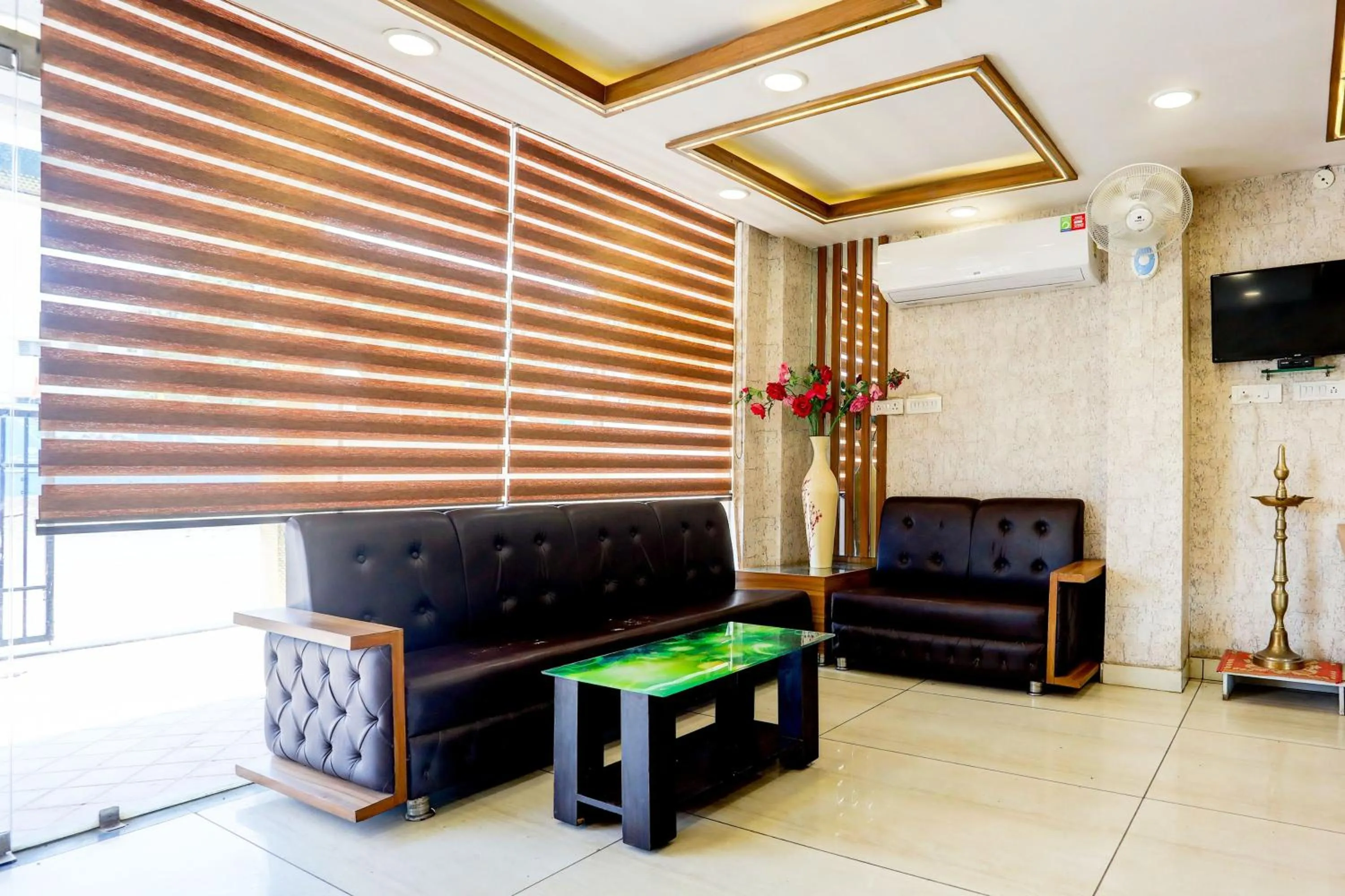 Lobby or reception in Townhouse Hoshangabad Road Near Aashima Mall