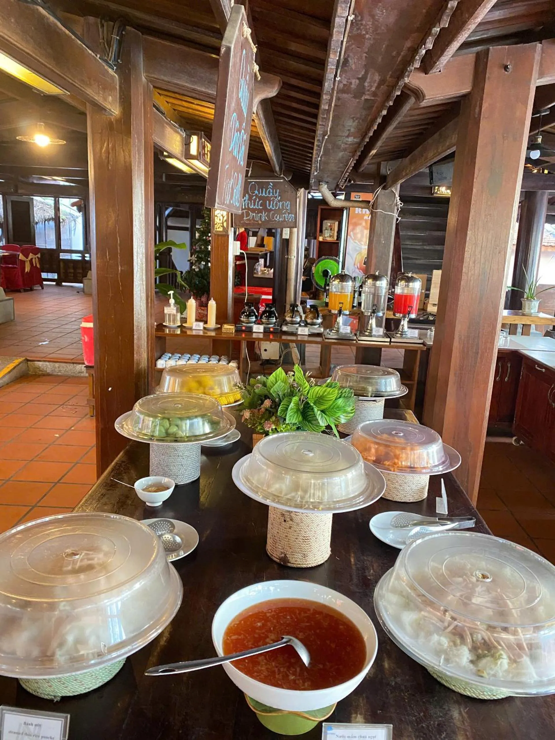 Meals in Le Huynh Mui Ne Hotel