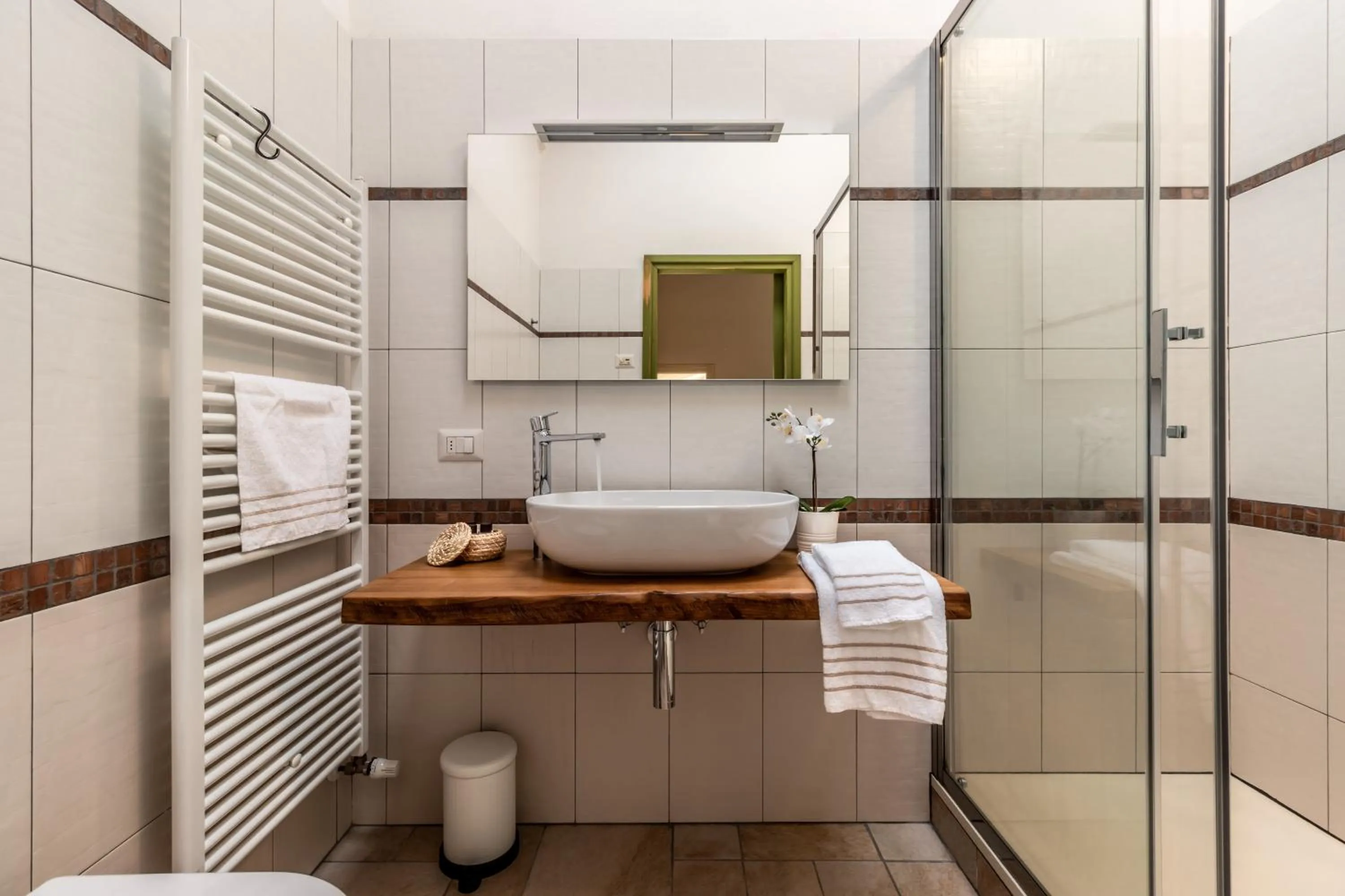 Shower in Monteborre