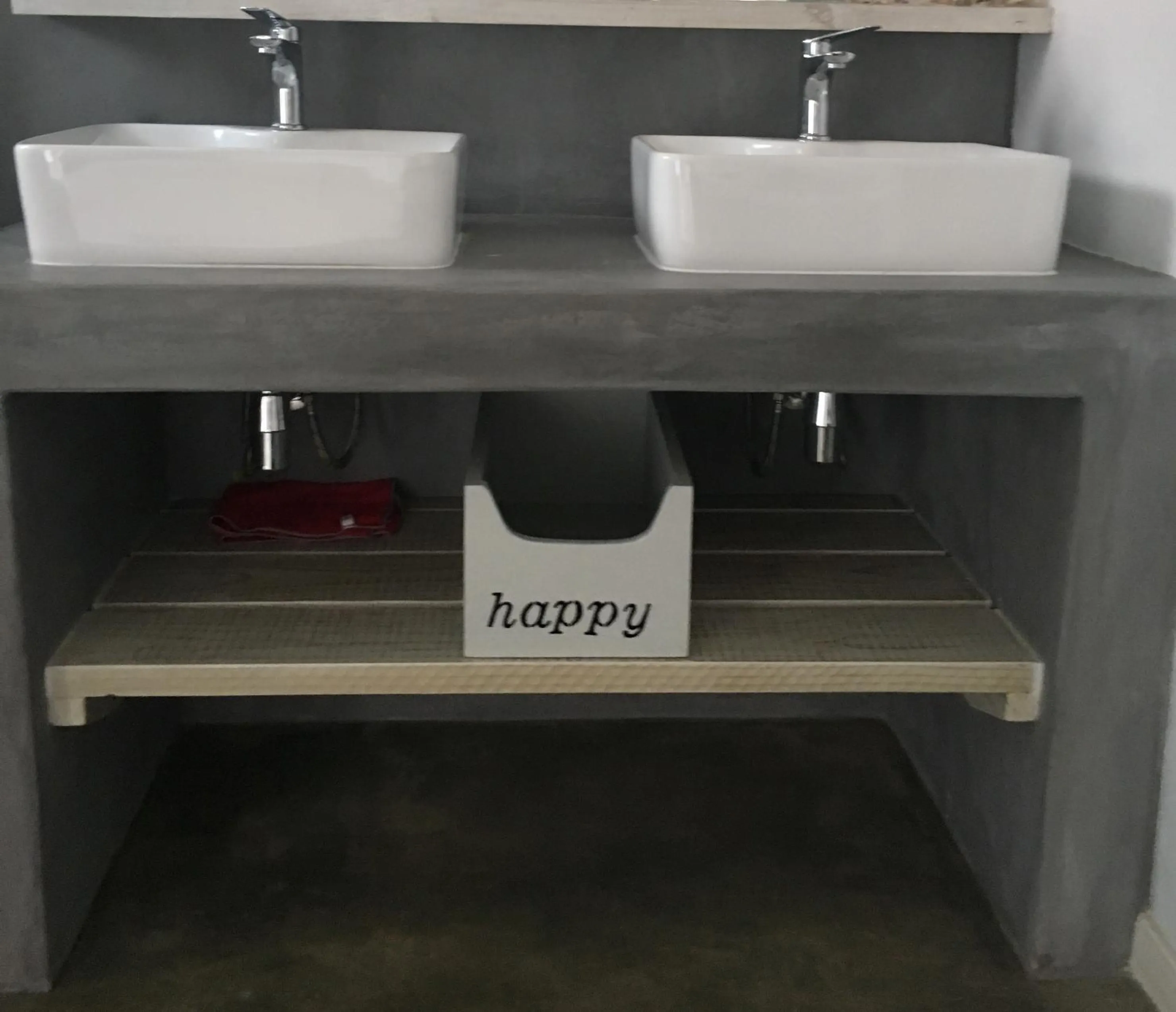 Bathroom in Bare Feet Retreat B&B