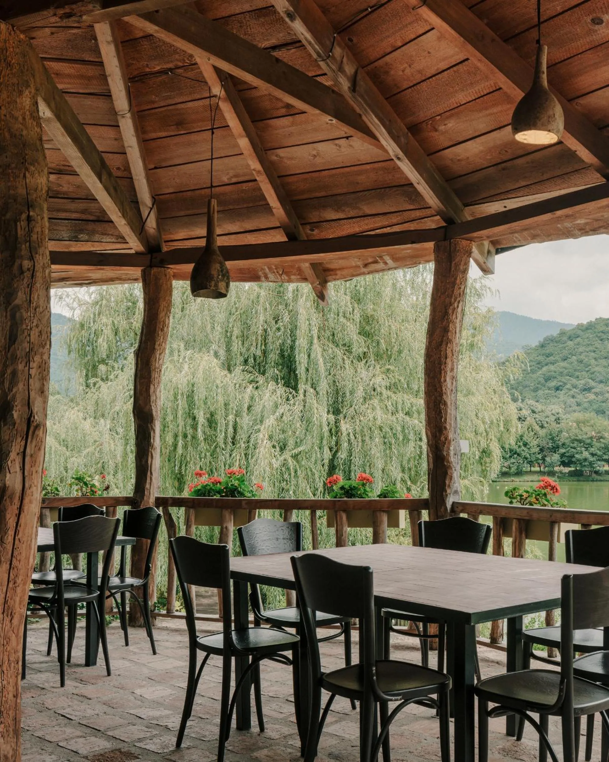 Restaurant/places to eat in Lopota Lake Resort & Spa