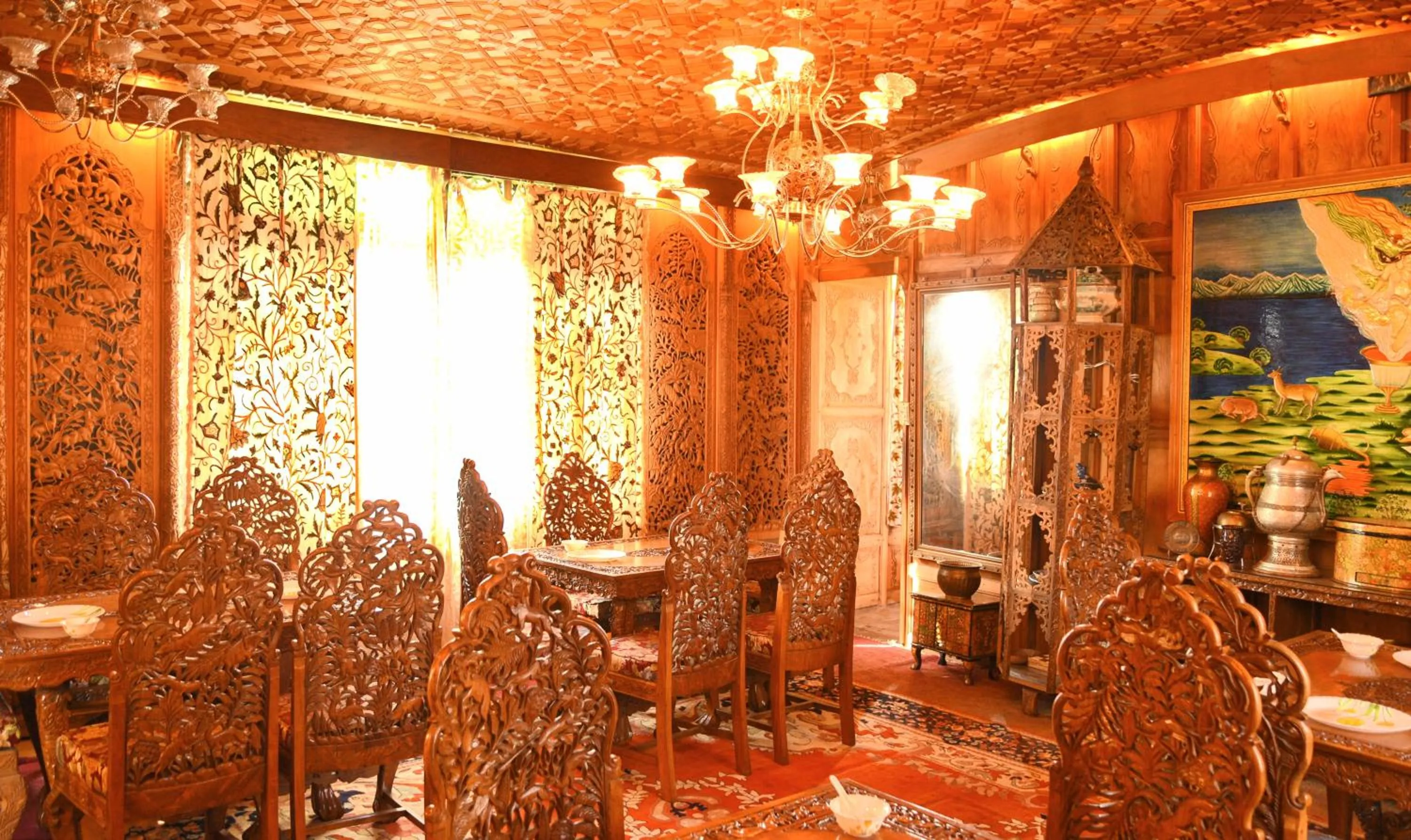 Seating area in De Laila House Boat by Sterling