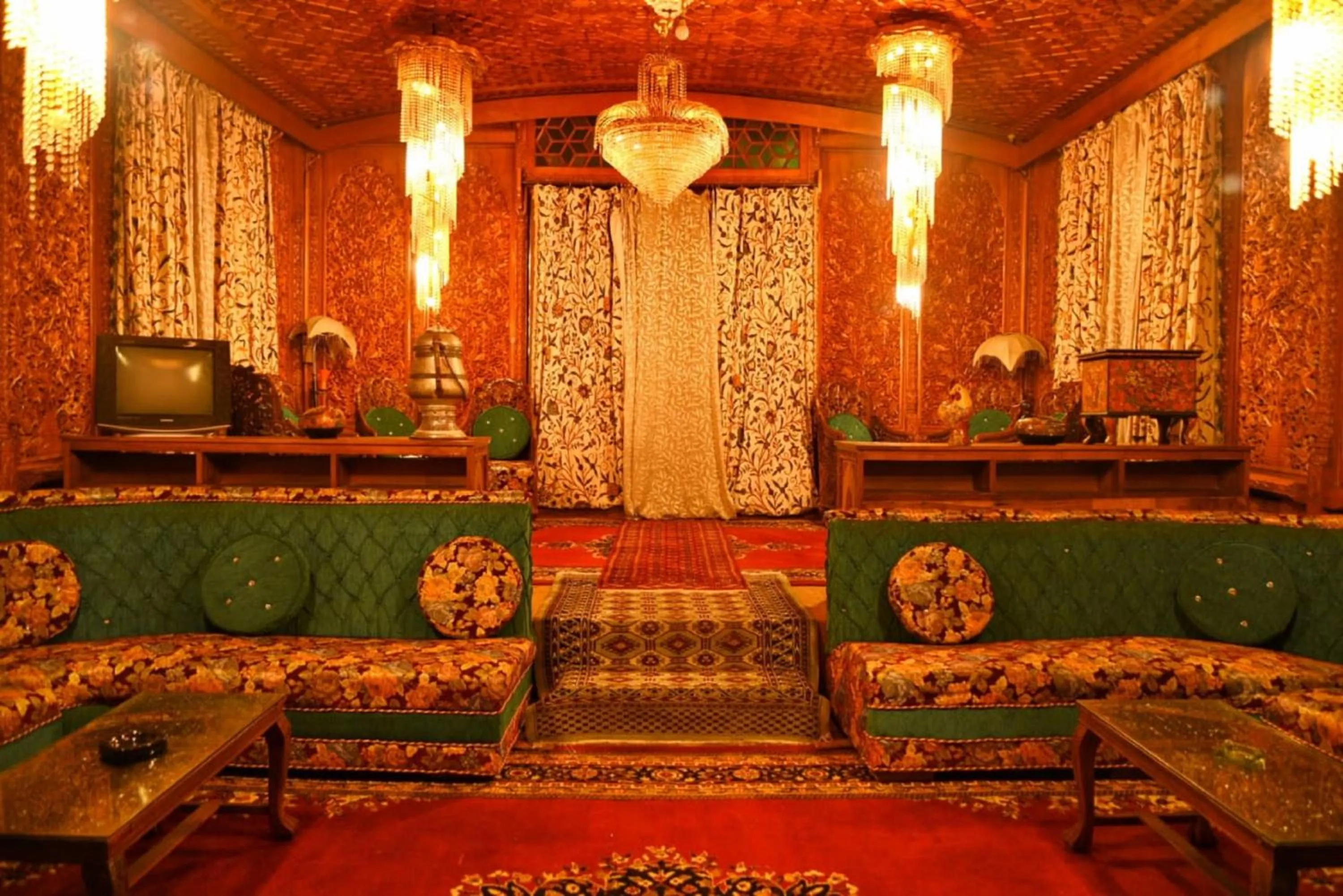 Lobby or reception in De Laila House Boat by Sterling