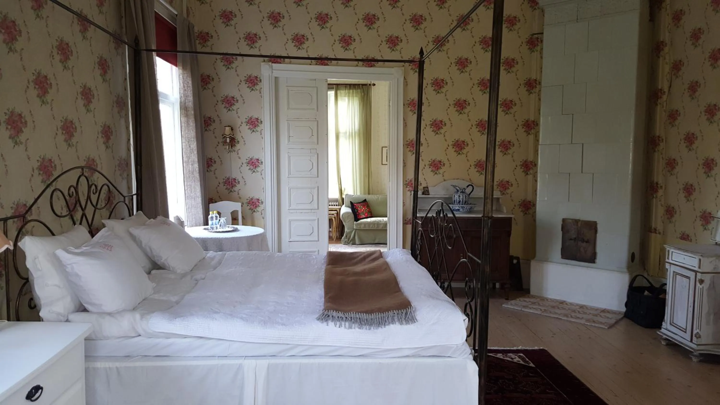 Bed in Hoby Gård B&B