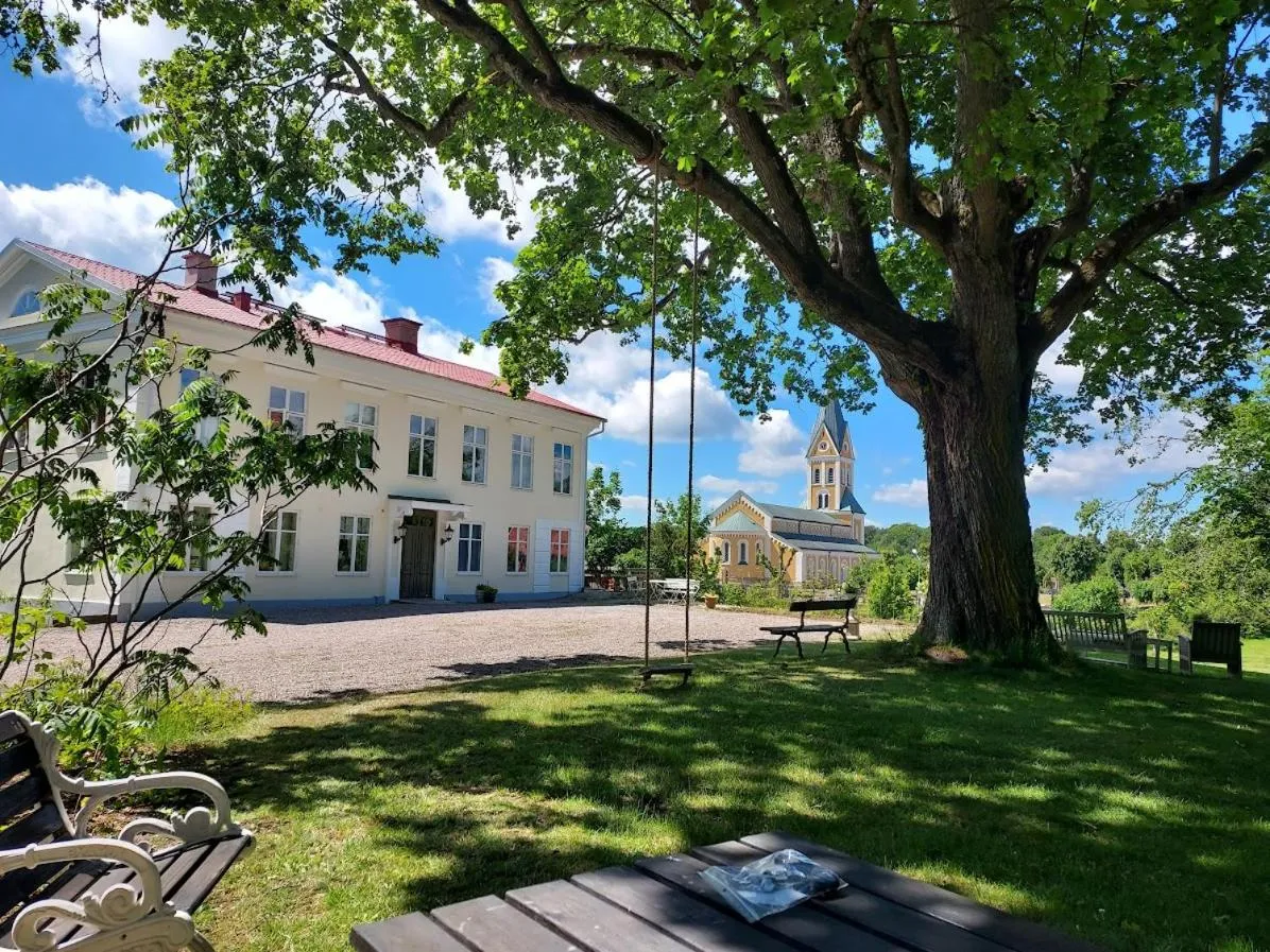 Hoby Gård B&B