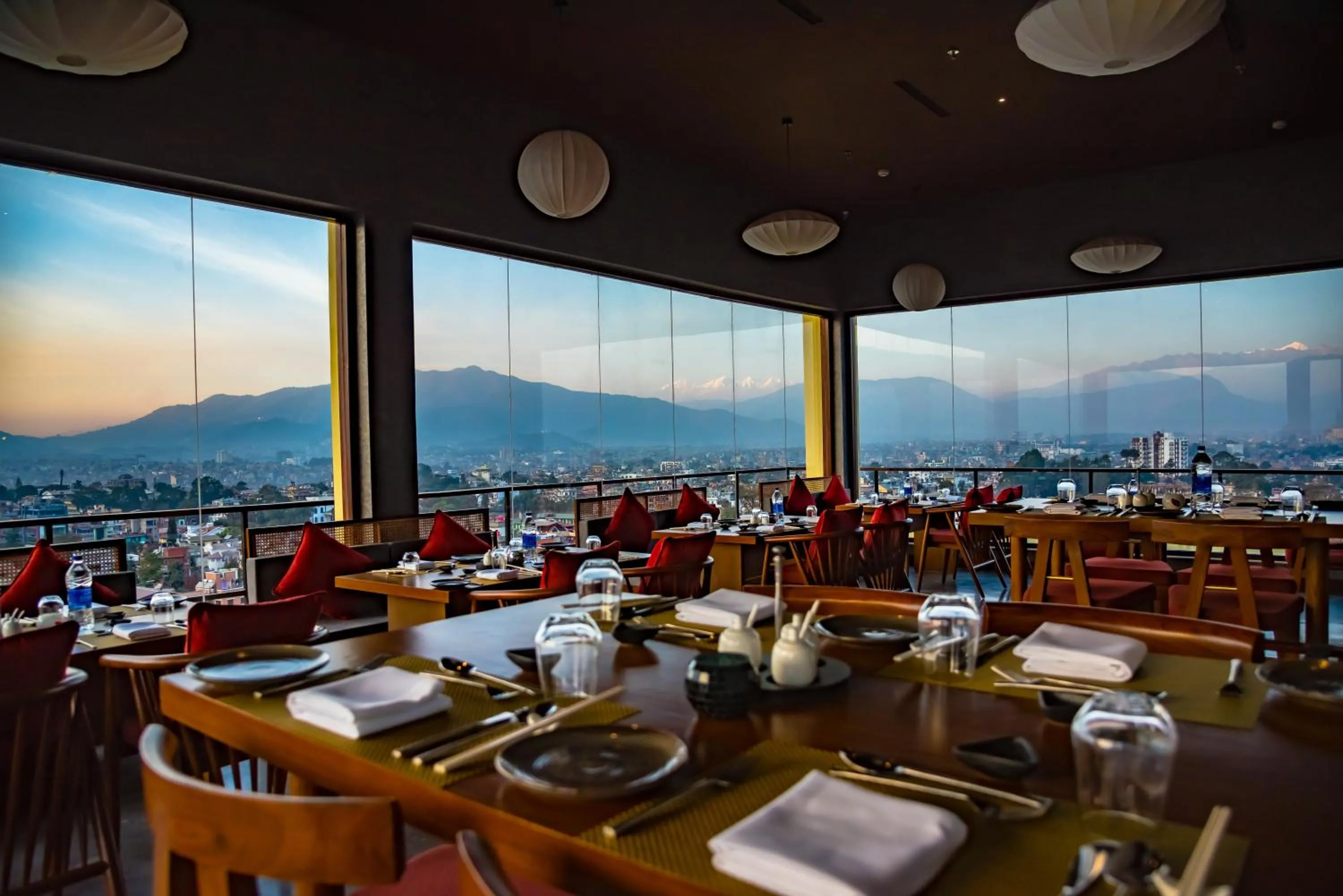 Restaurant/places to eat in Vivanta Kathmandu