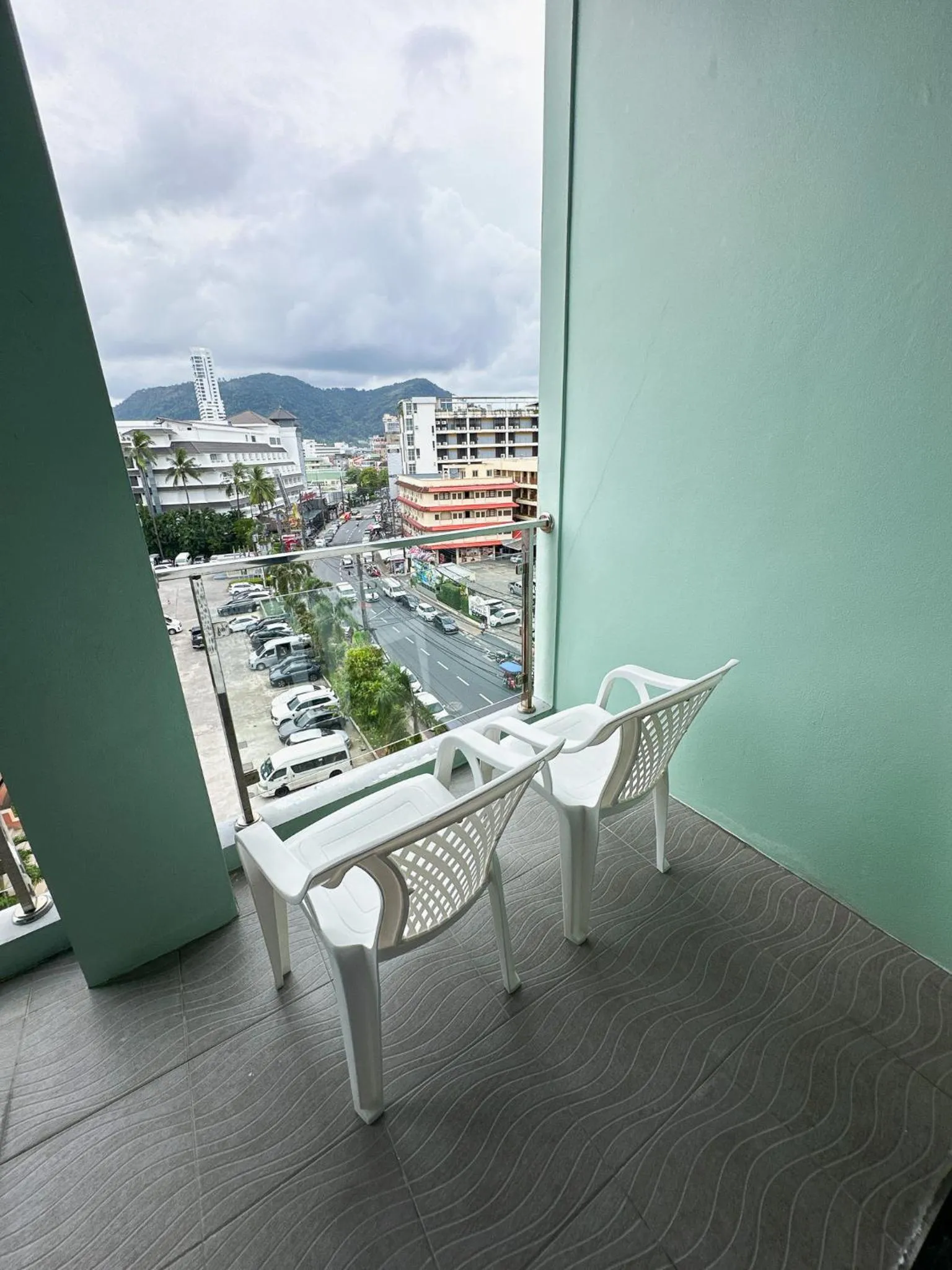 Balcony/Terrace in YouDee Hotel Patong - formerly Meir Jarr Hotel Patong