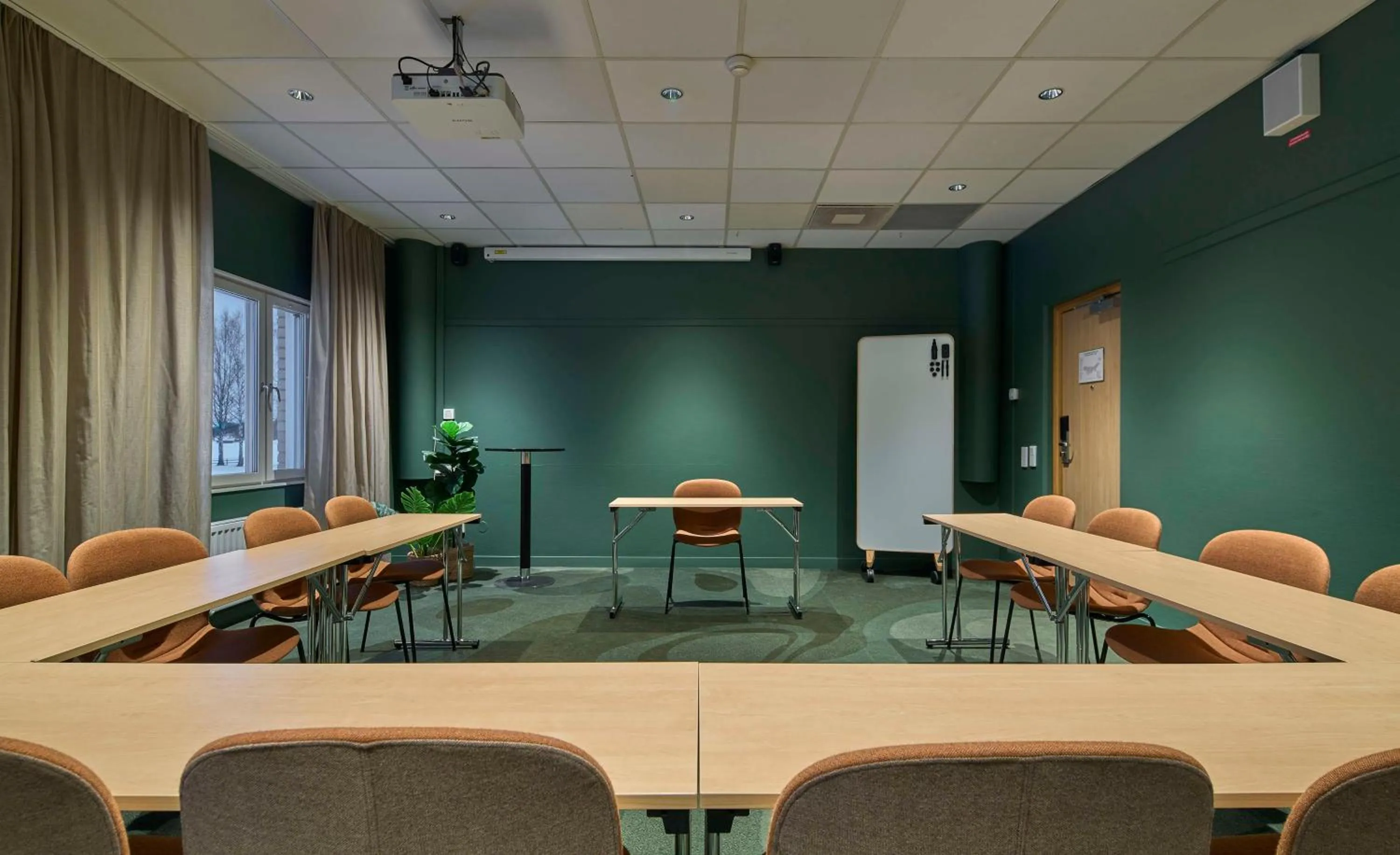 Meeting/conference room in Scandic Bollnäs